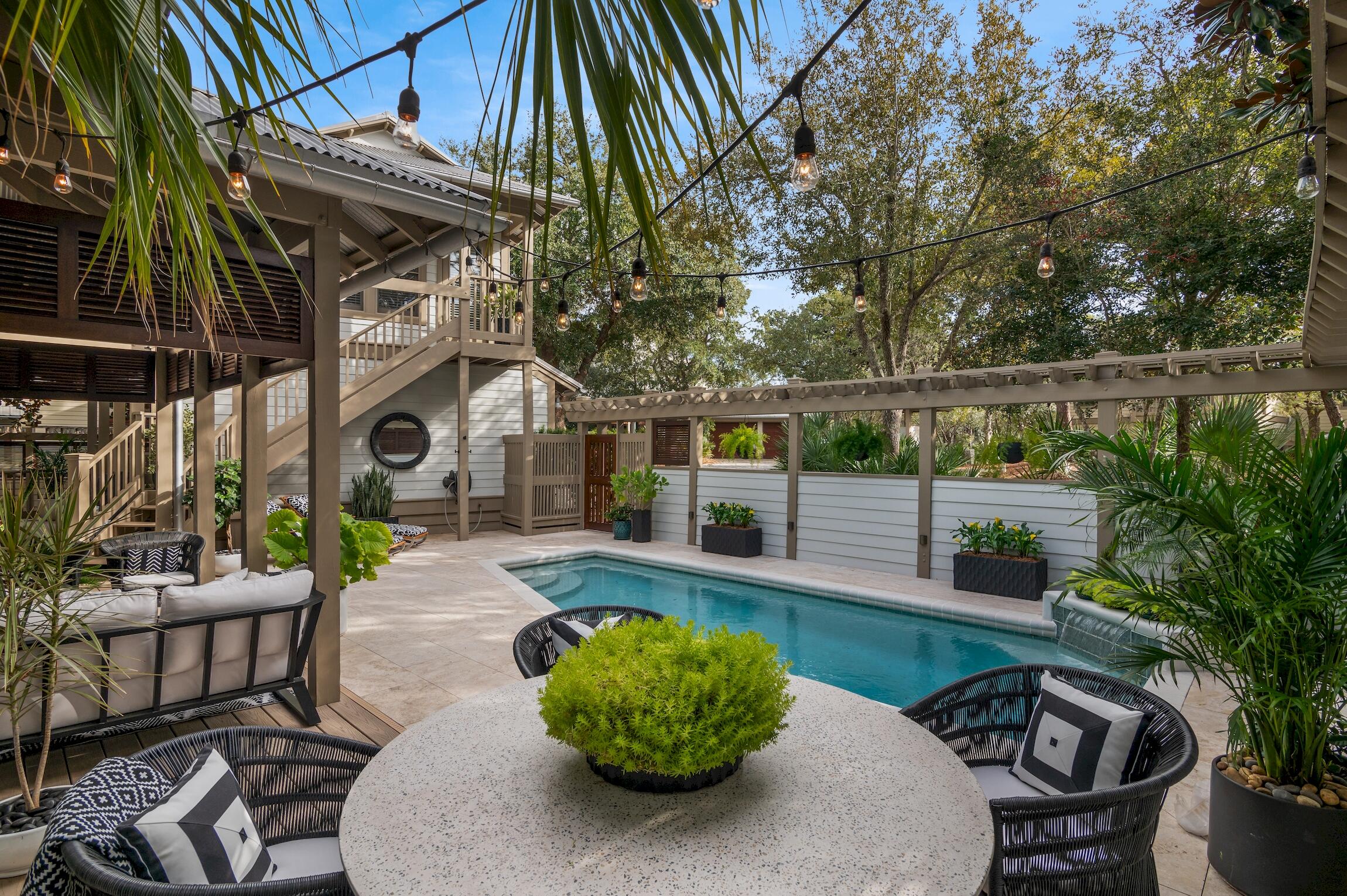 SUMMER RIDGE - Residential