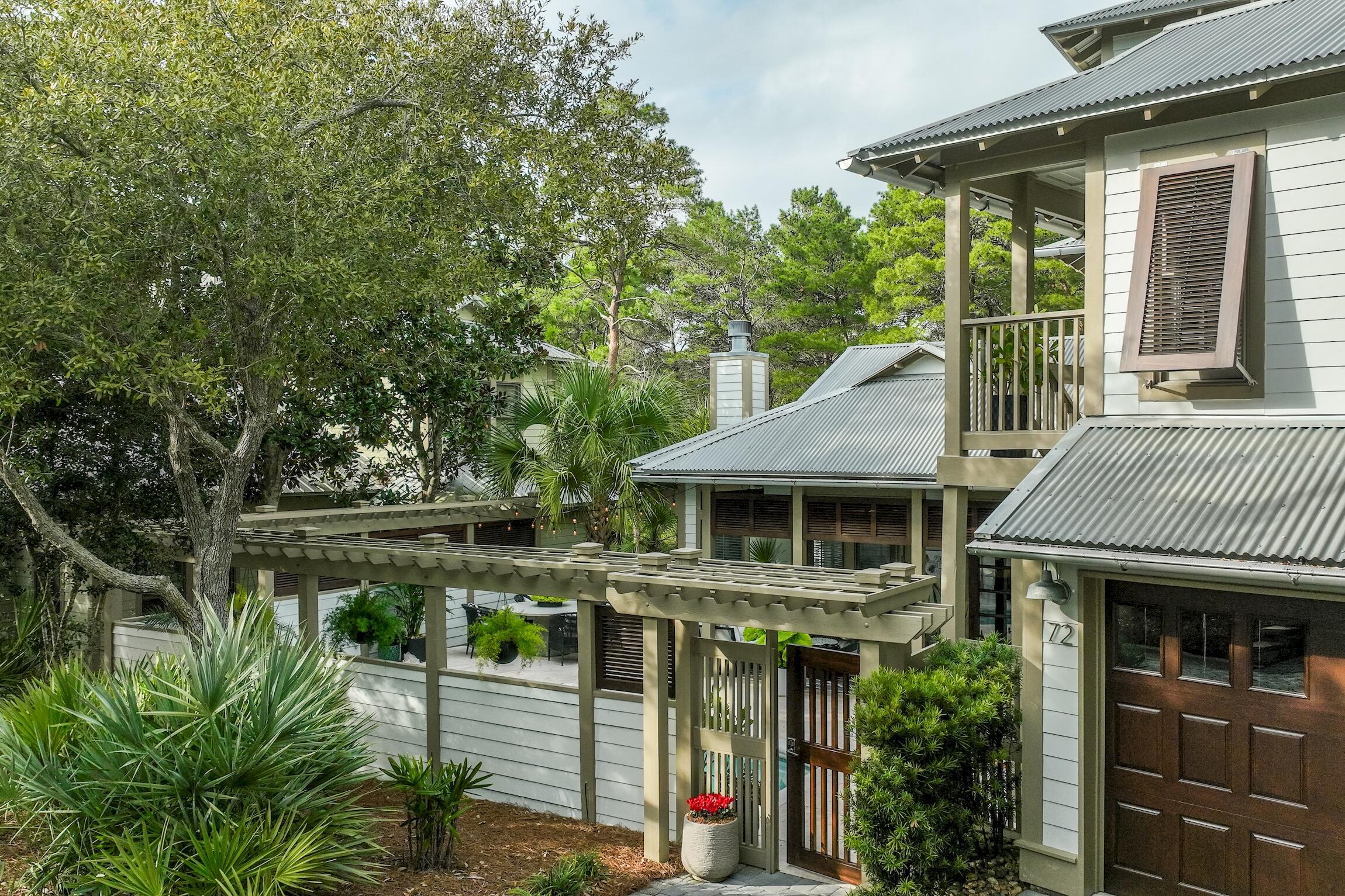 SUMMER RIDGE - Residential