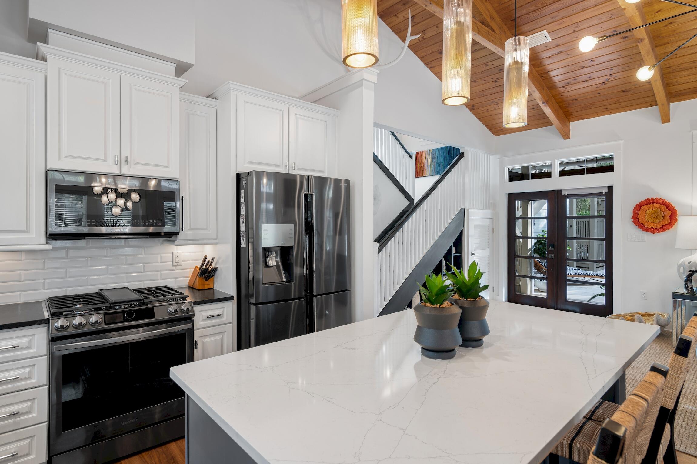 SUMMER RIDGE - Residential