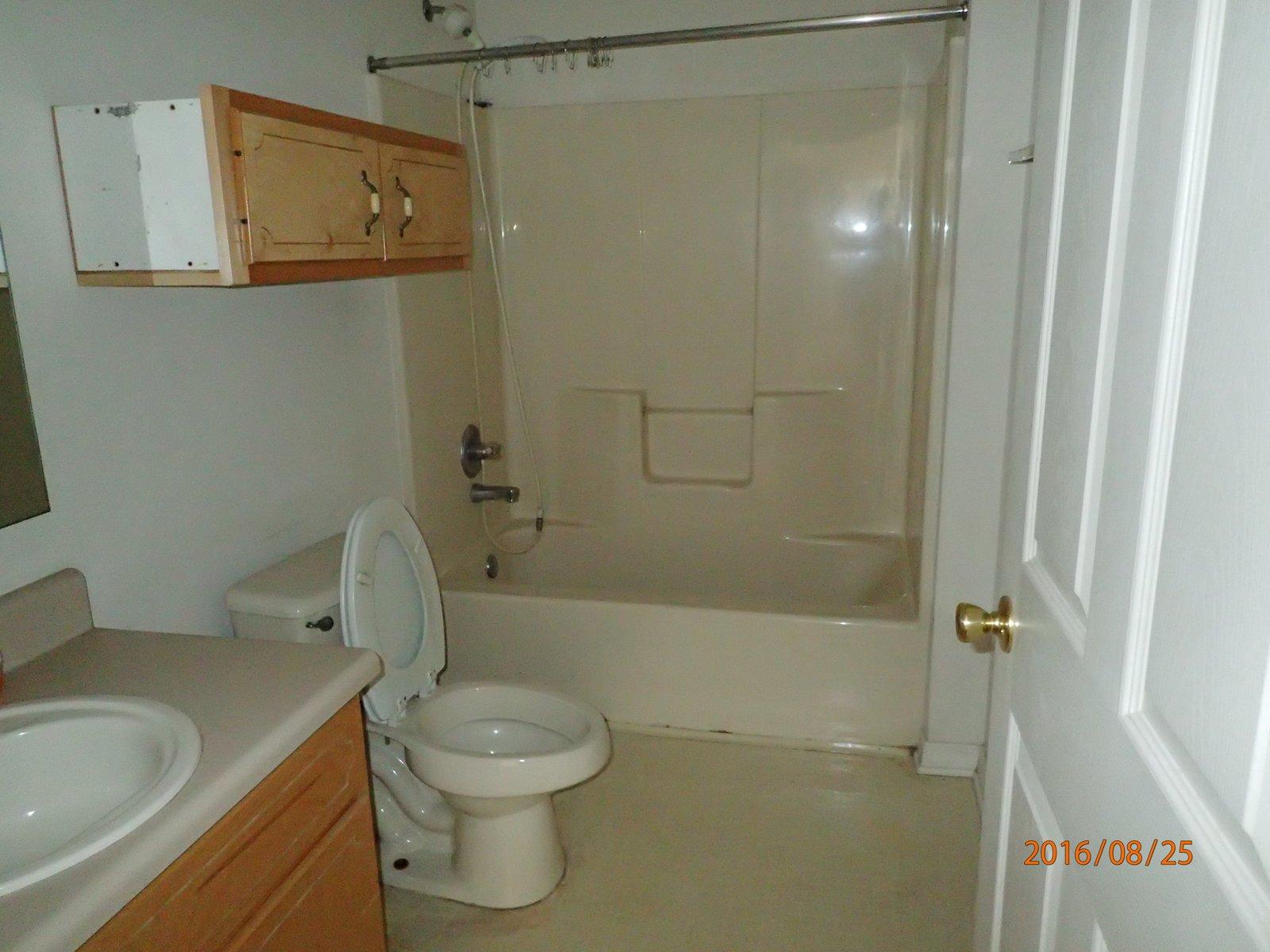 PINE SHORES - Residential