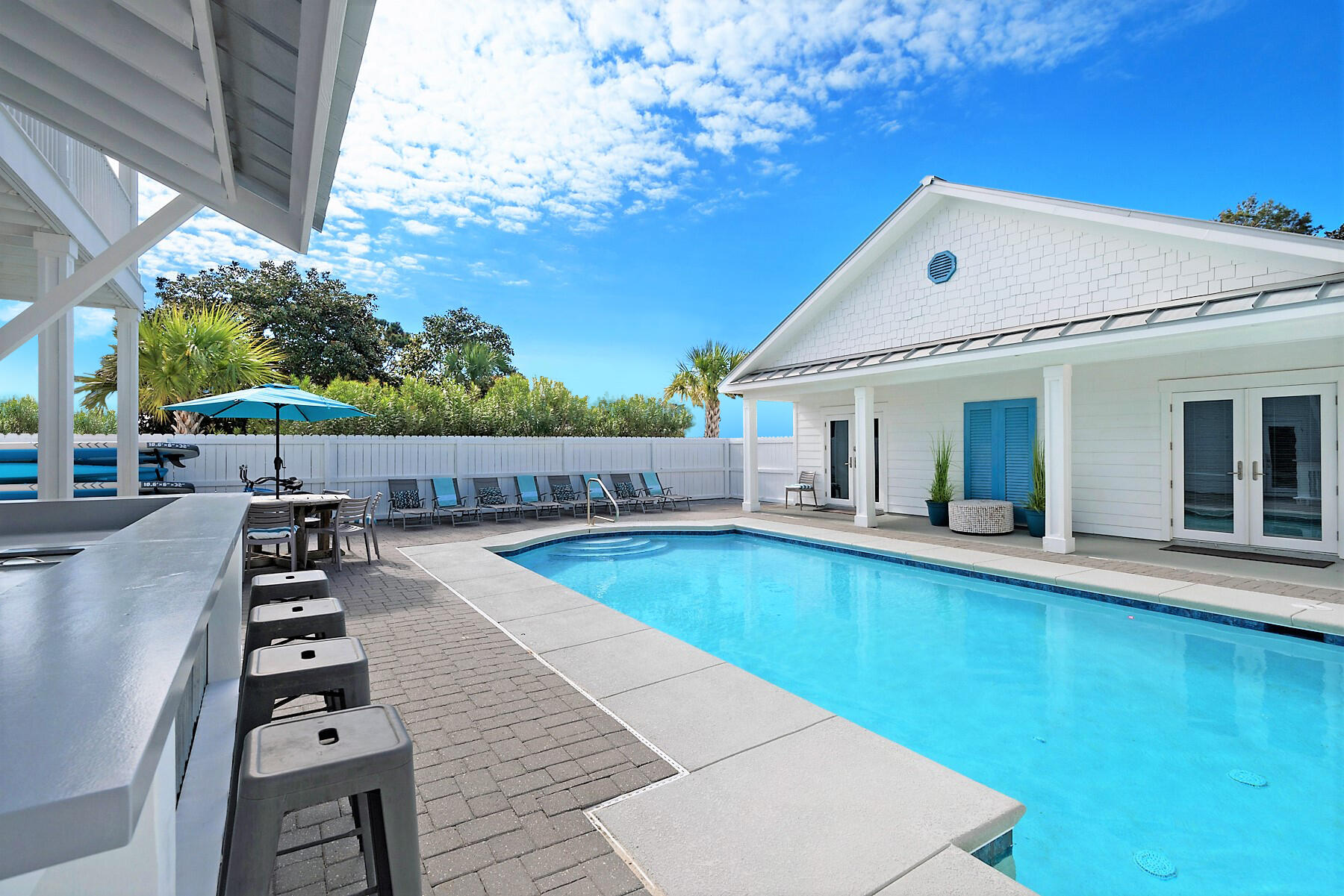 CRYSTAL BEACH - Residential