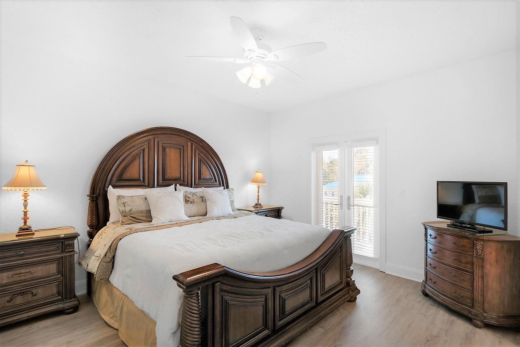 CRYSTAL BEACH - Residential