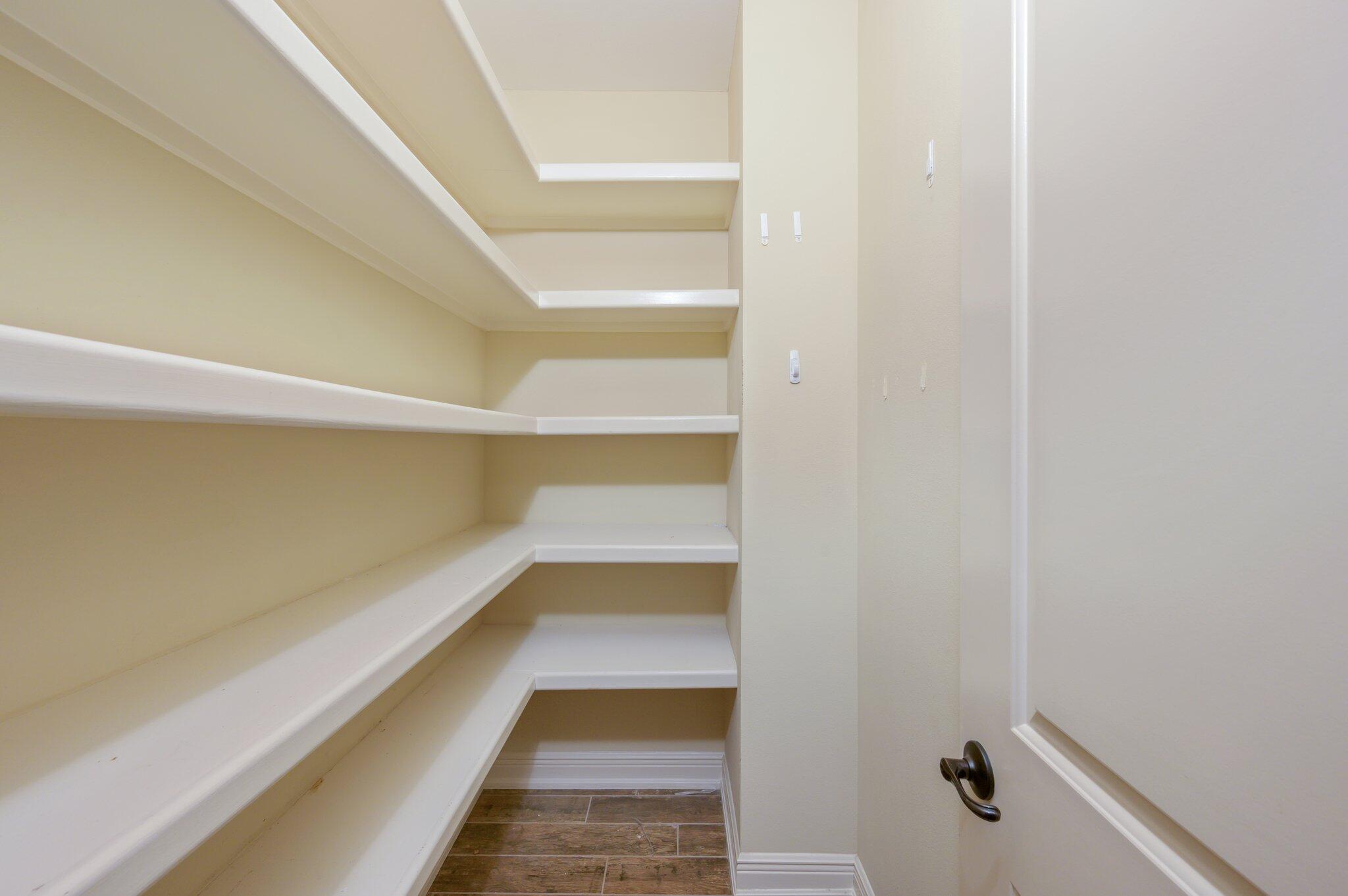 MEDINAH S/D LOT 6 - Residential