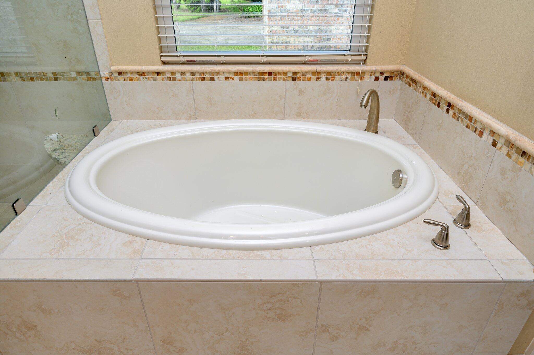 MEDINAH S/D LOT 6 - Residential