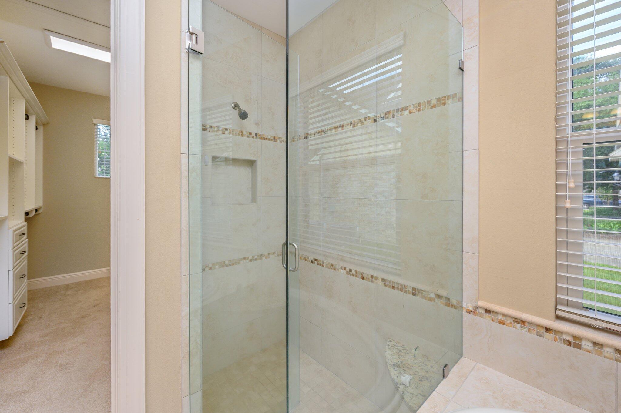 MEDINAH S/D LOT 6 - Residential