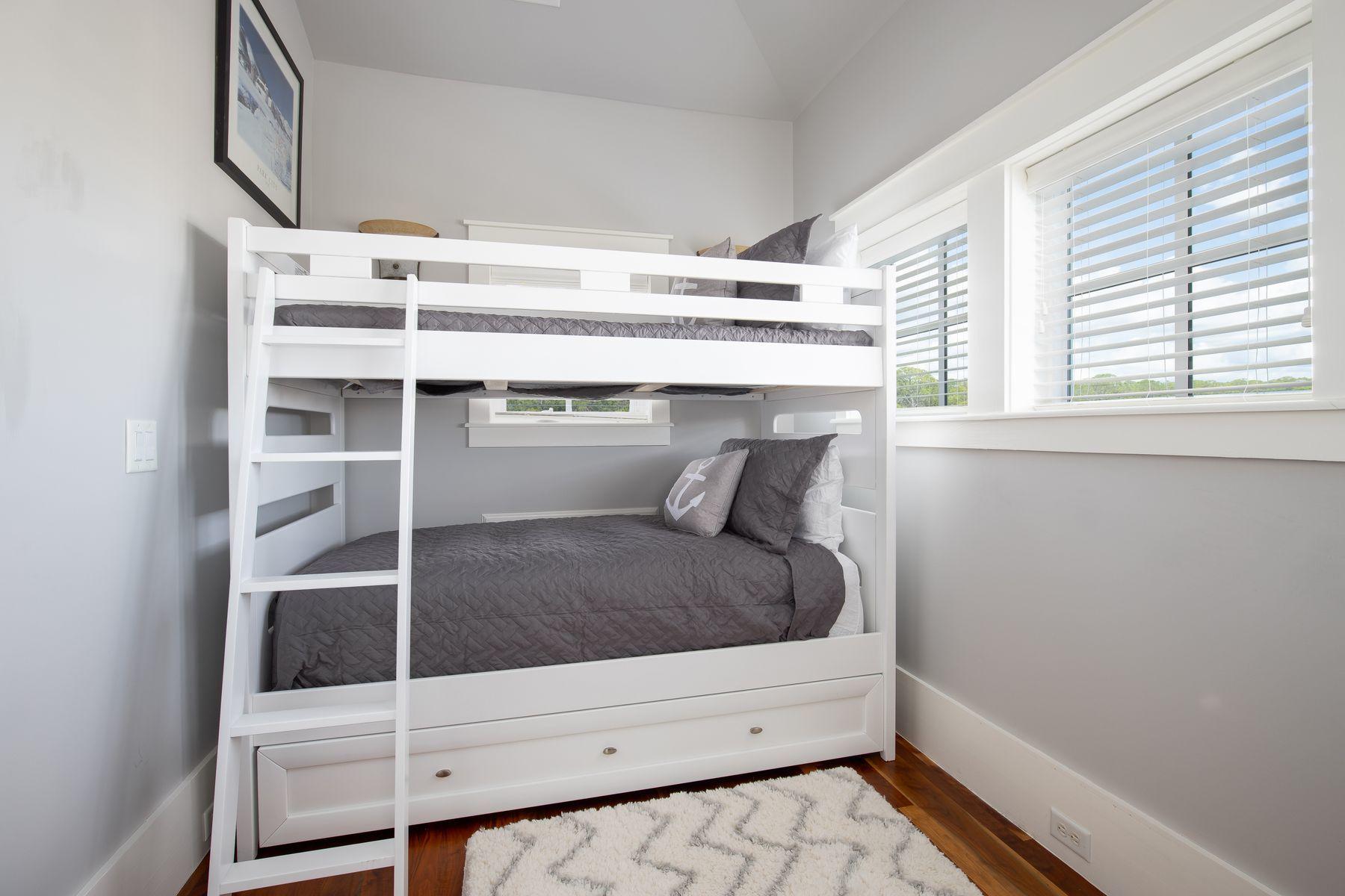 SEACREST BEACH - Residential