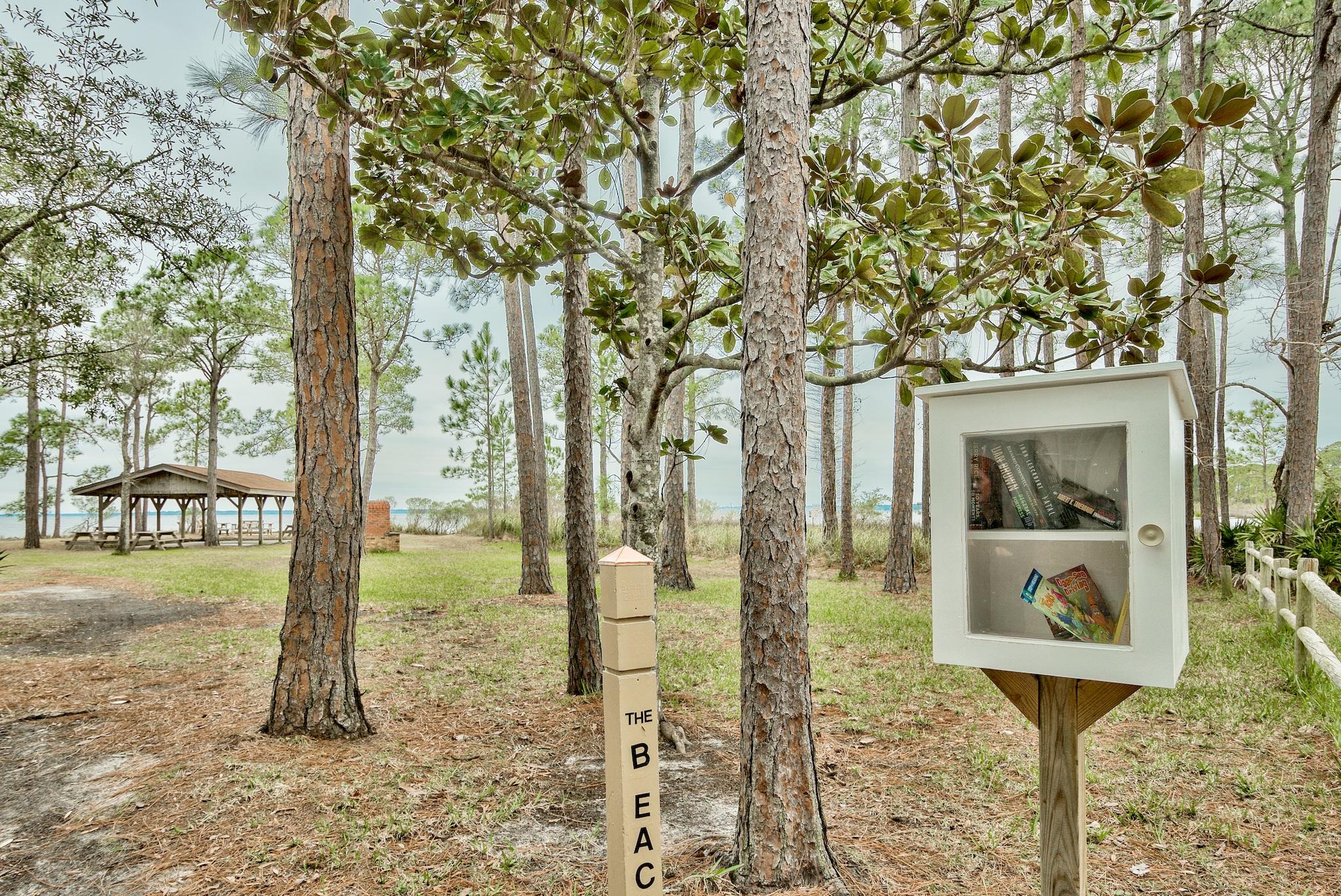 RAINTREE ESTATES - Residential