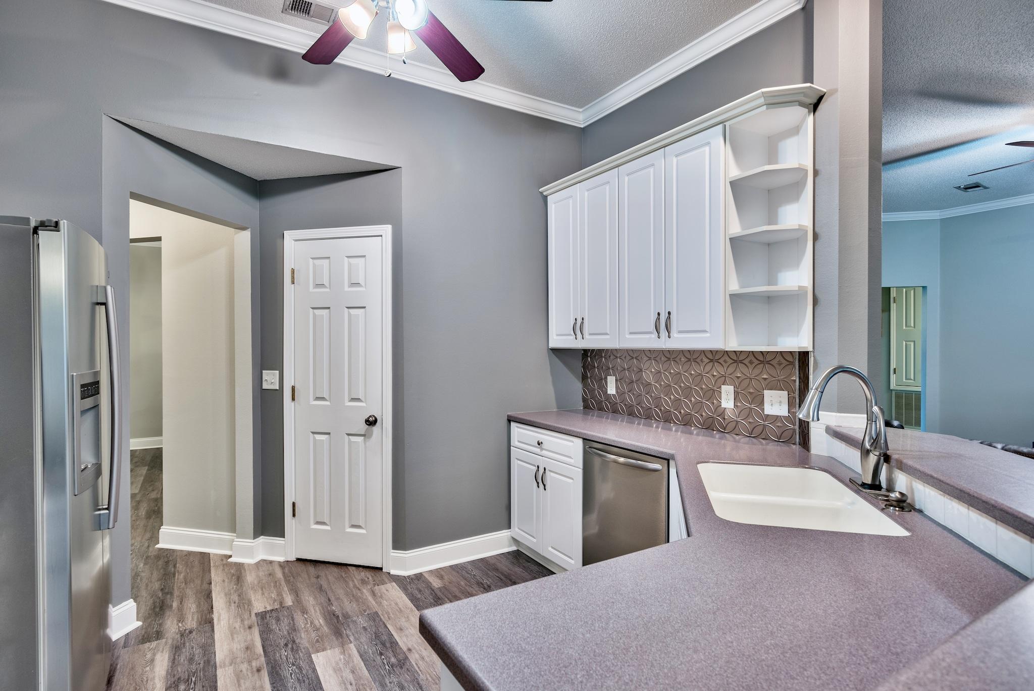 RAINTREE ESTATES - Residential