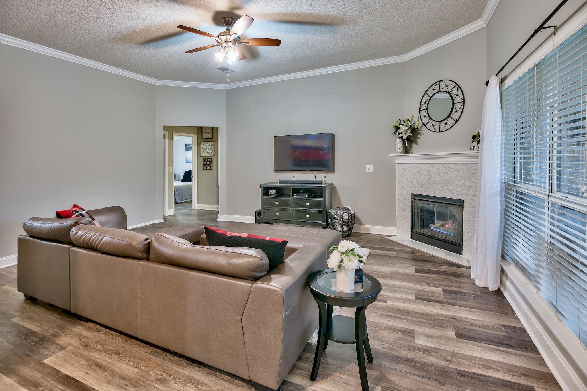 RAINTREE ESTATES - Residential