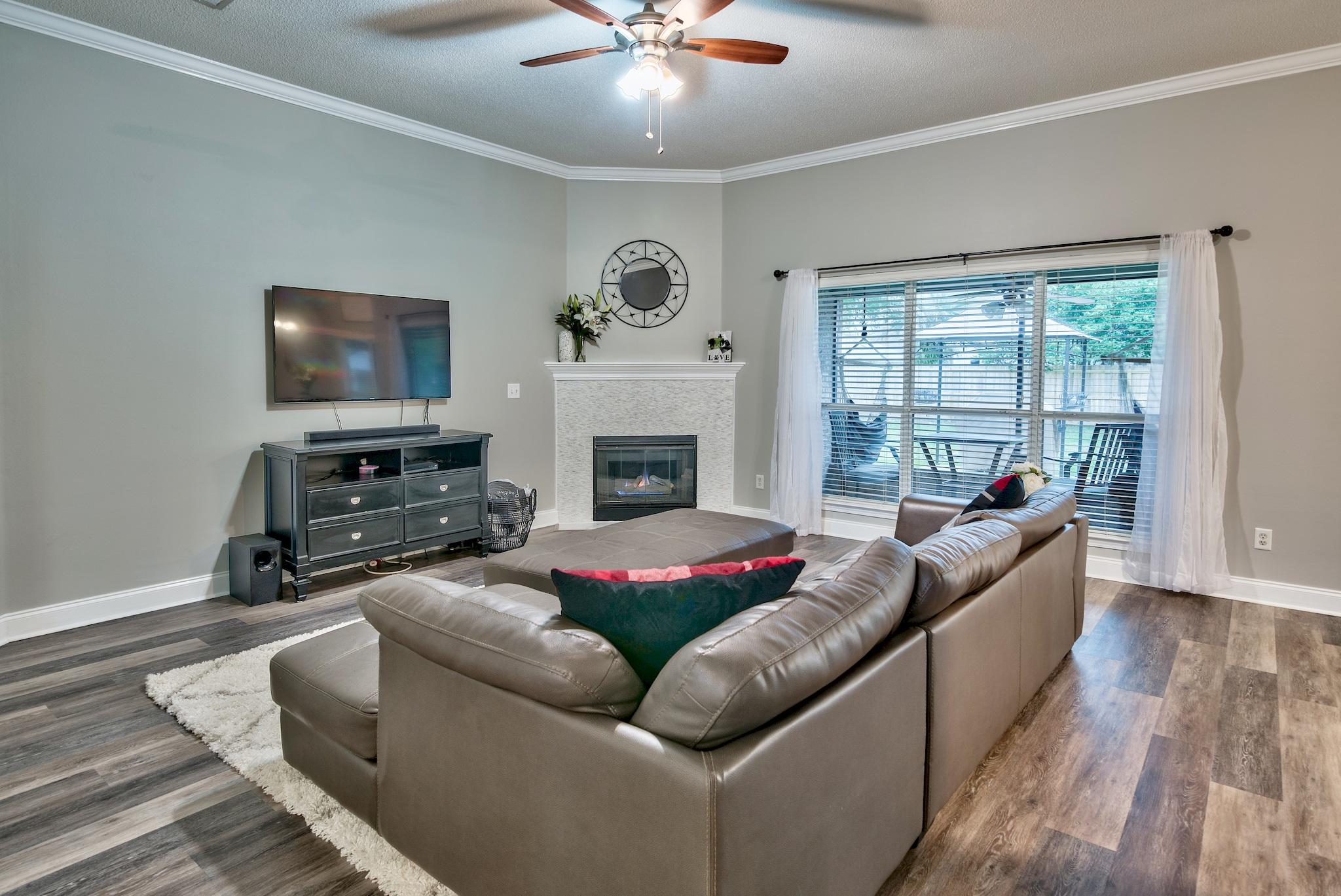 RAINTREE ESTATES - Residential