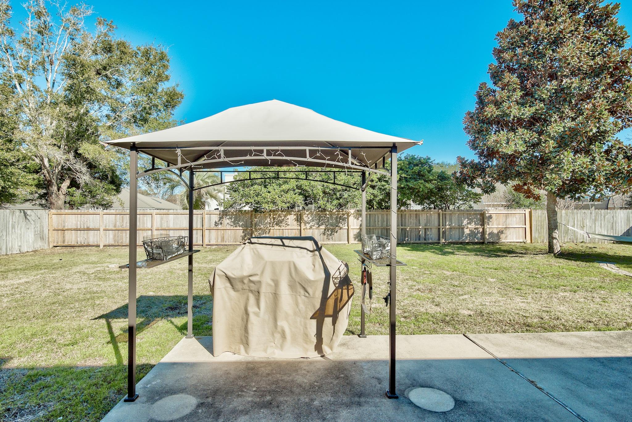 RAINTREE ESTATES - Residential