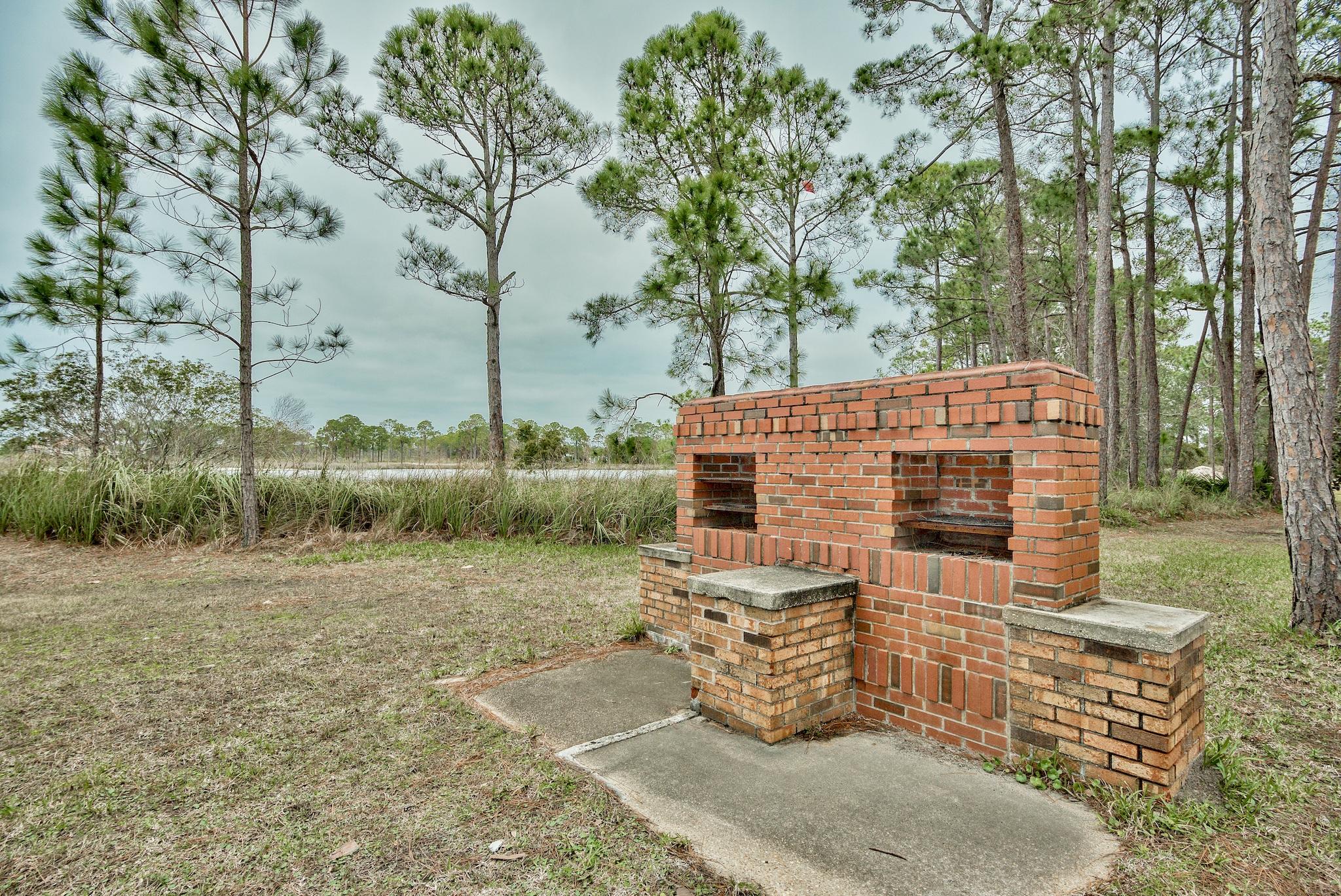 RAINTREE ESTATES - Residential