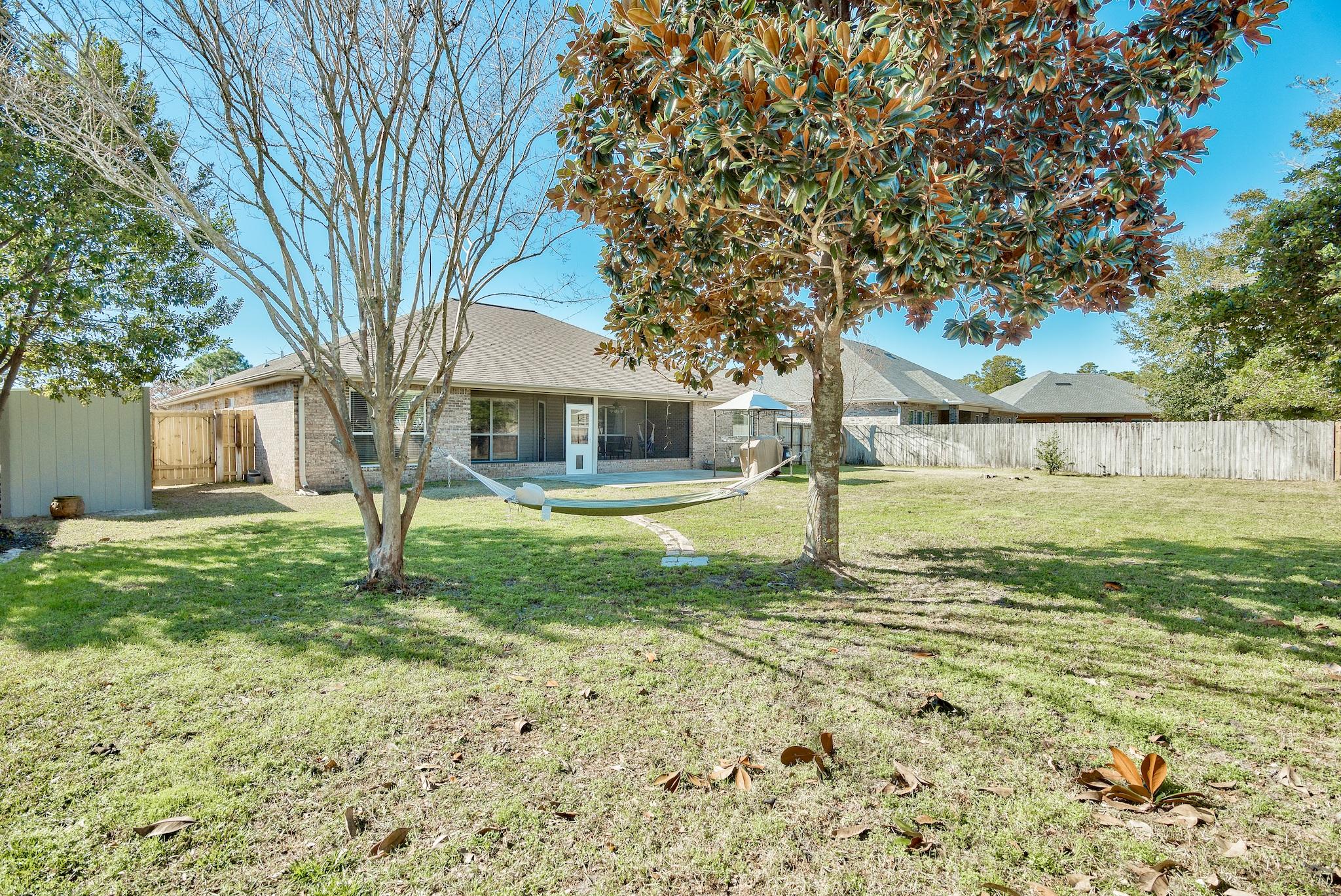 RAINTREE ESTATES - Residential