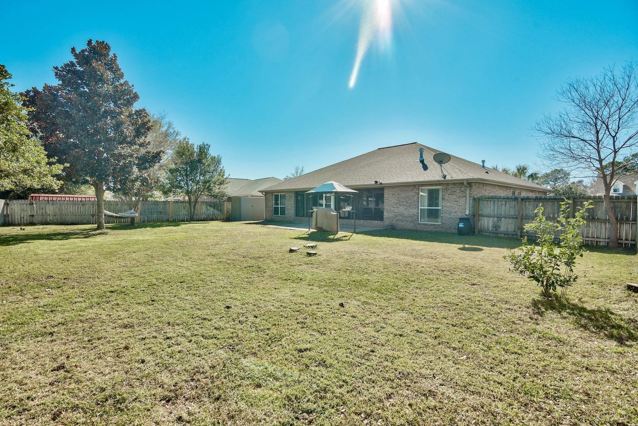 RAINTREE ESTATES - Residential