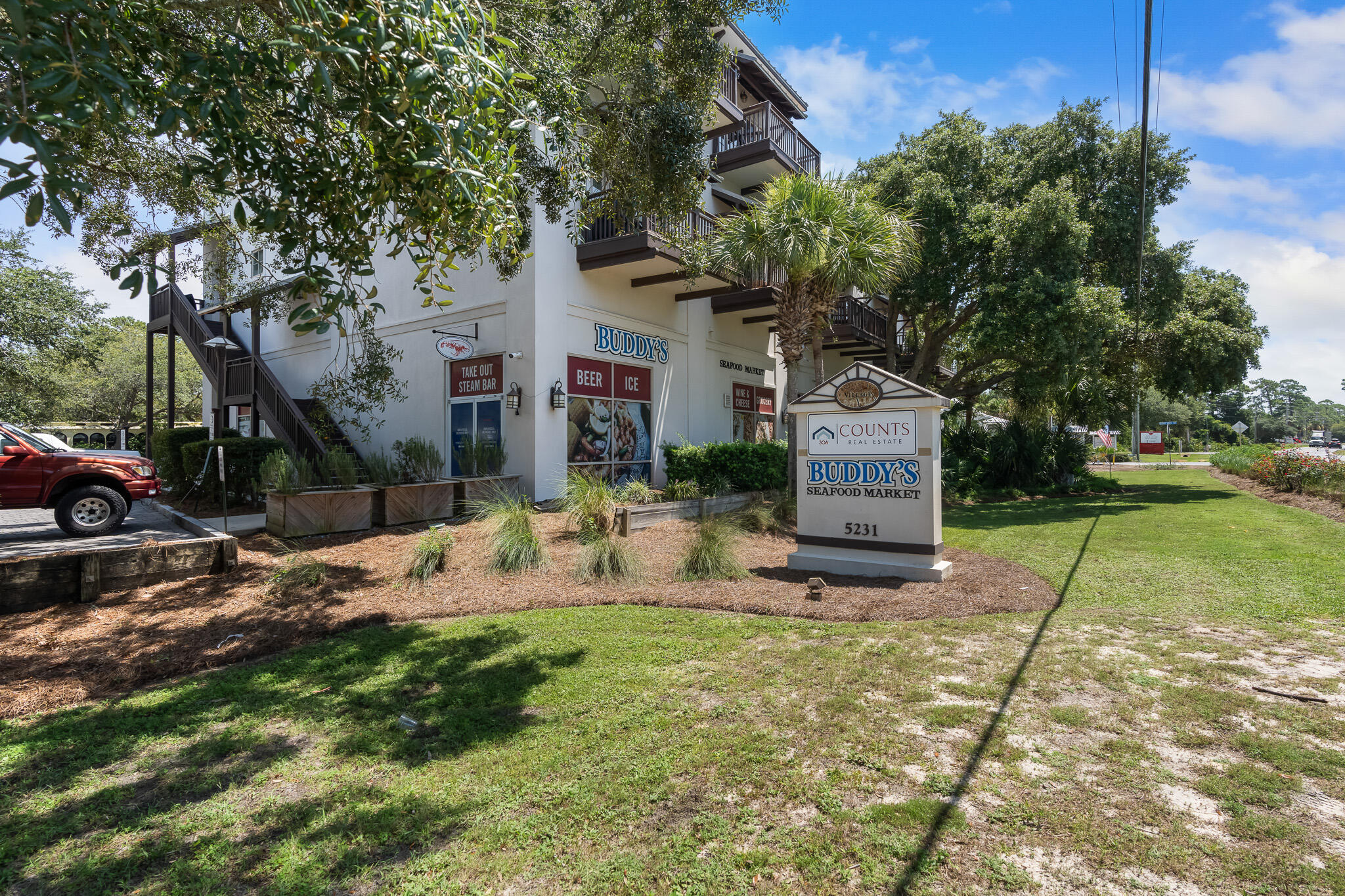 HERONS WATCH CONDO PH 4 - Residential