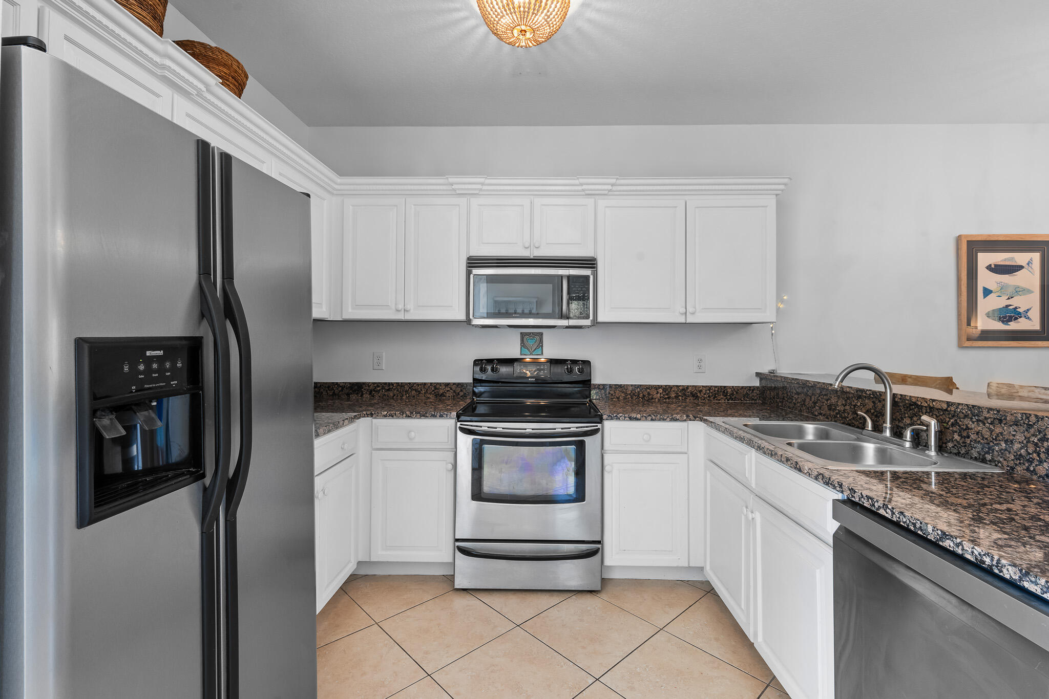 HERONS WATCH CONDO PH 4 - Residential