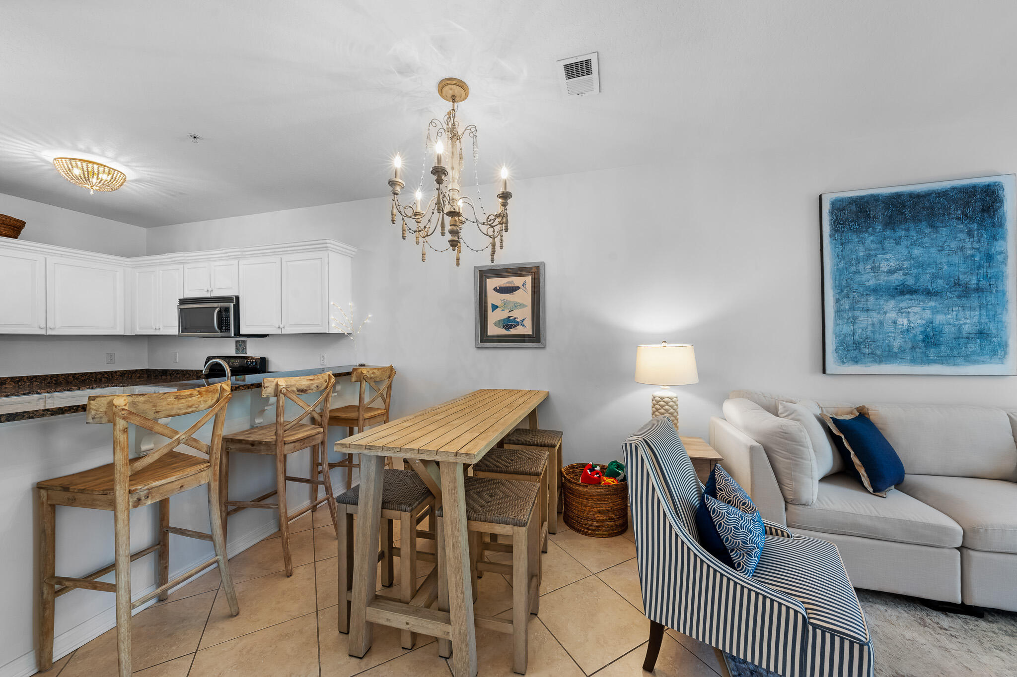 HERONS WATCH CONDO PH 4 - Residential