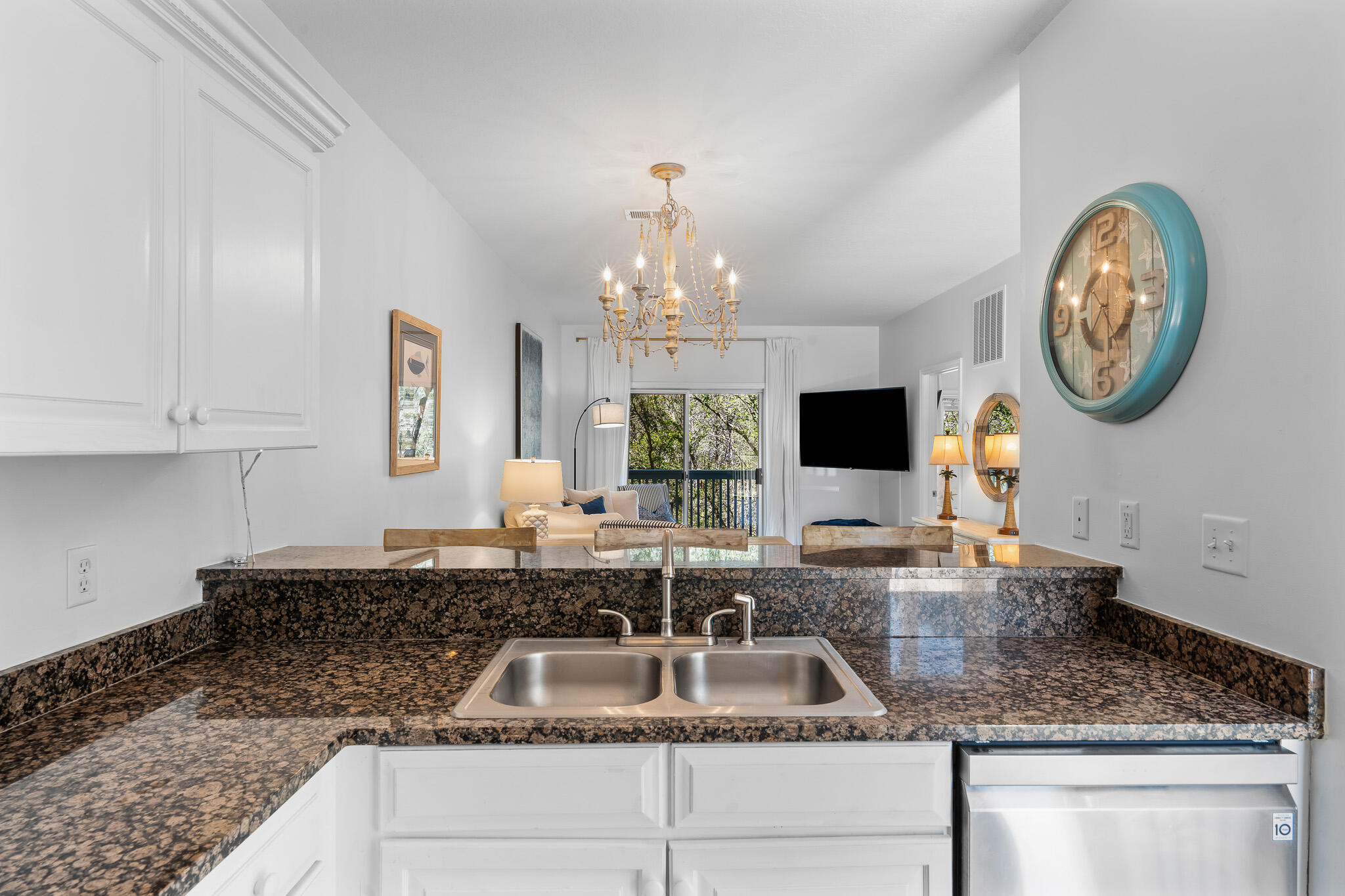 HERONS WATCH CONDO PH 4 - Residential