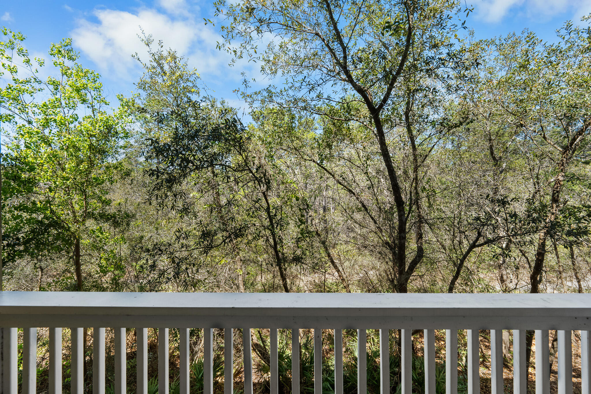 HERONS WATCH CONDO PH 4 - Residential