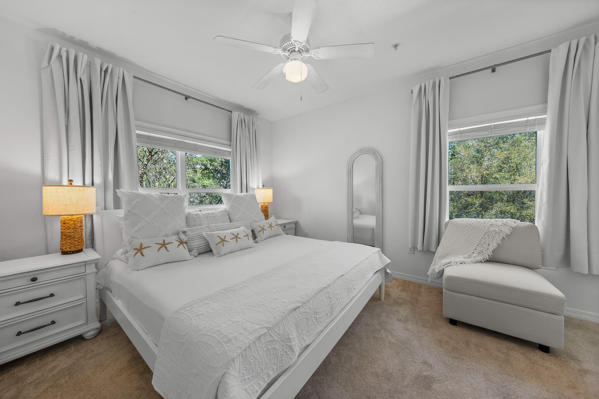 HERONS WATCH CONDO PH 4 - Residential