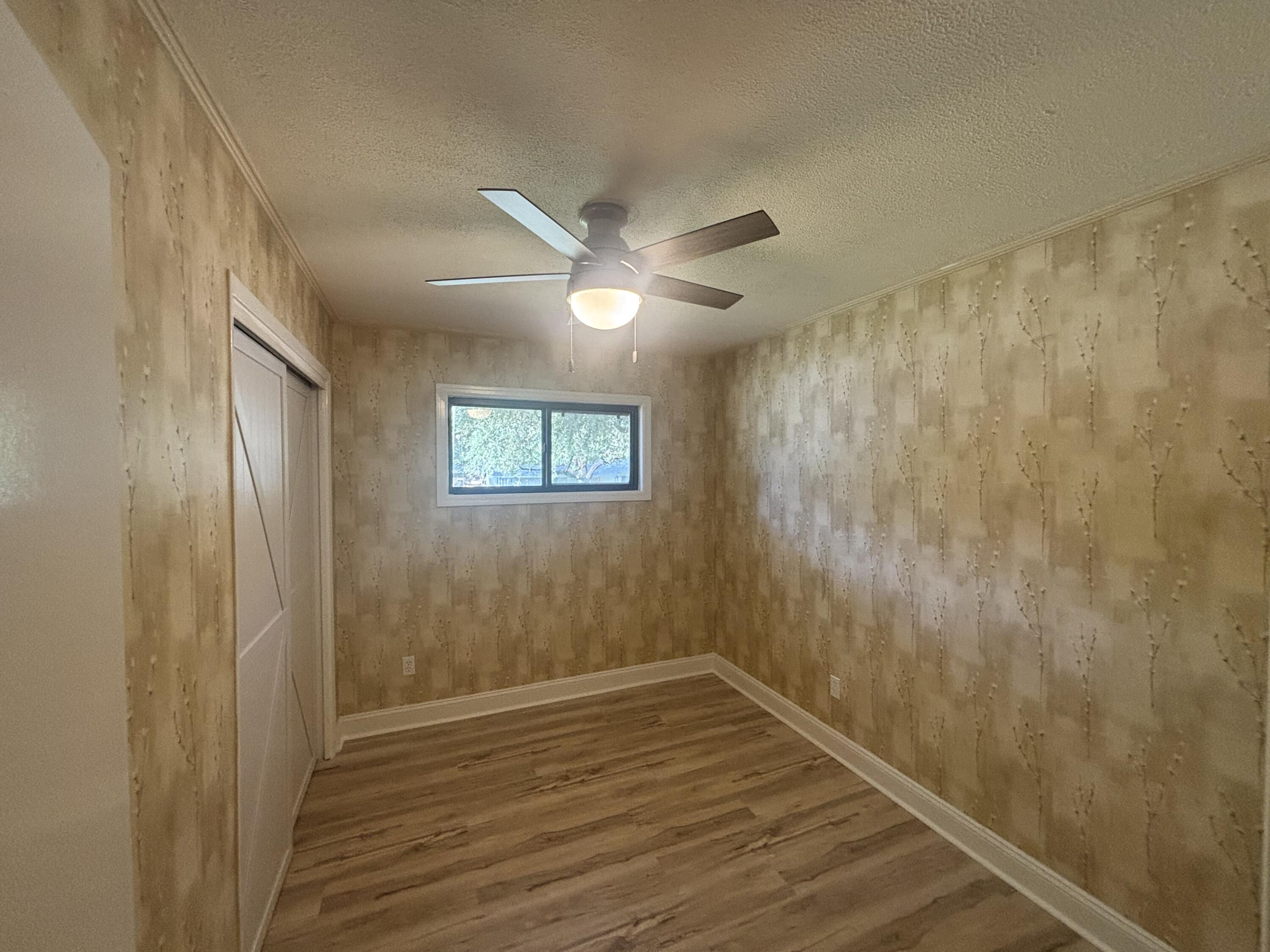 VALPARAISO PLAT 16 - Residential Lease
