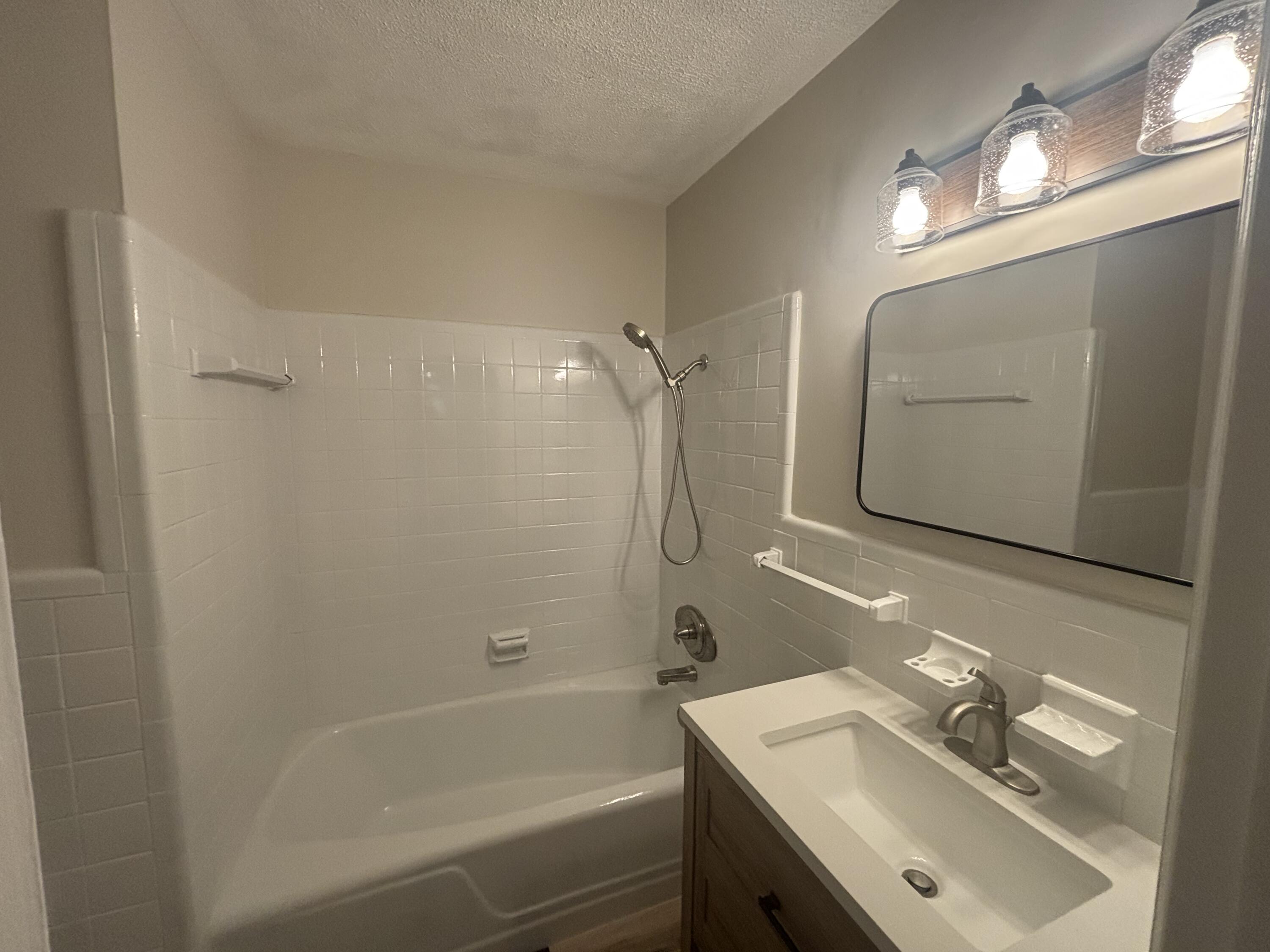 VALPARAISO PLAT 16 - Residential Lease