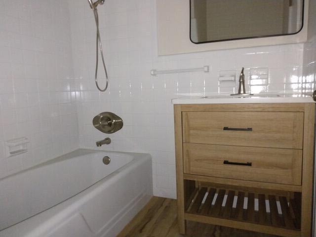 VALPARAISO PLAT 16 - Residential Lease