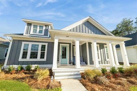 A home in Niceville