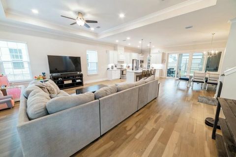 A home in Niceville