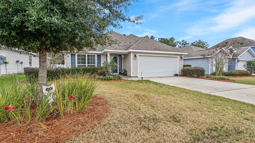 Located in the Schooner Landing neighborhood at Hammock Bay, this home is in close proximity to all the amenities that Hammock Bay has to offer.  Interior space includes 3 bedrooms, two bathrooms, open living area with laminate wood flooring, tile and carpet.  A two car garage provides security and extra storage