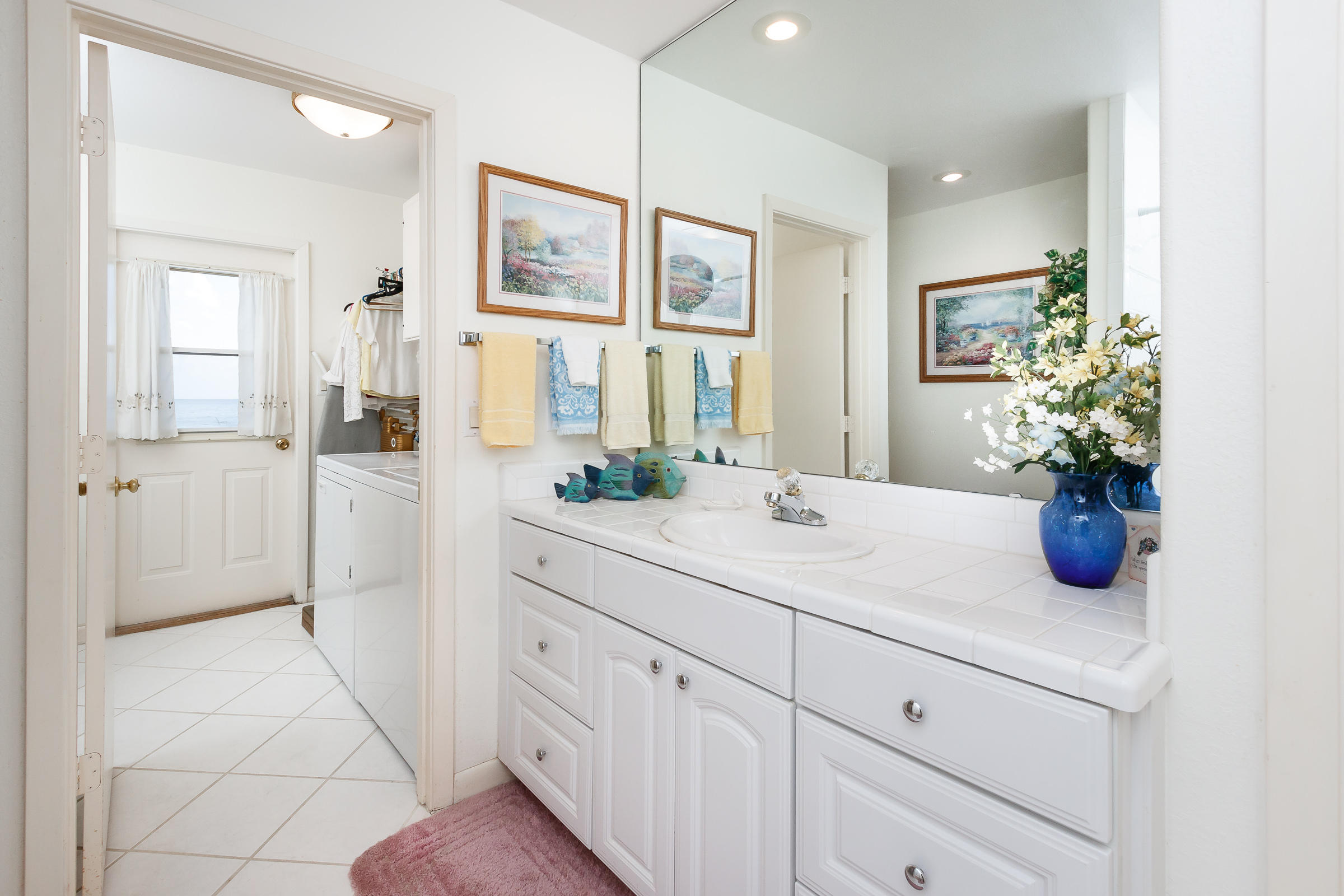 ELLIOTTS POINT - Residential