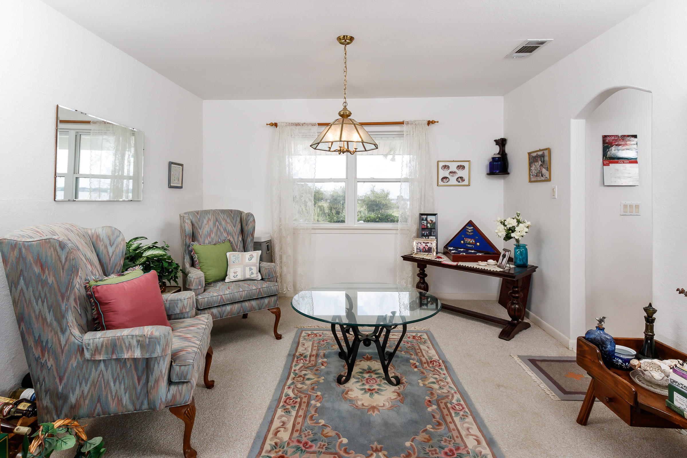 ELLIOTTS POINT - Residential