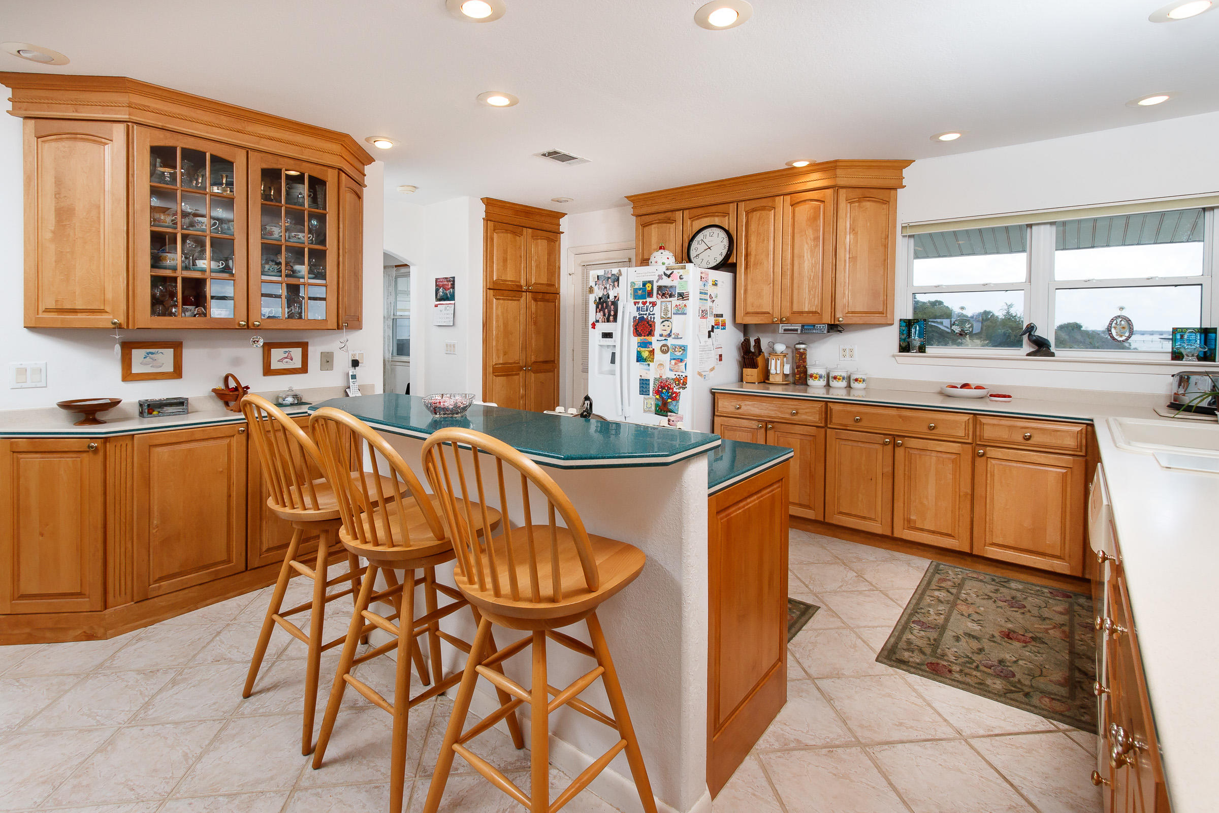 ELLIOTTS POINT - Residential