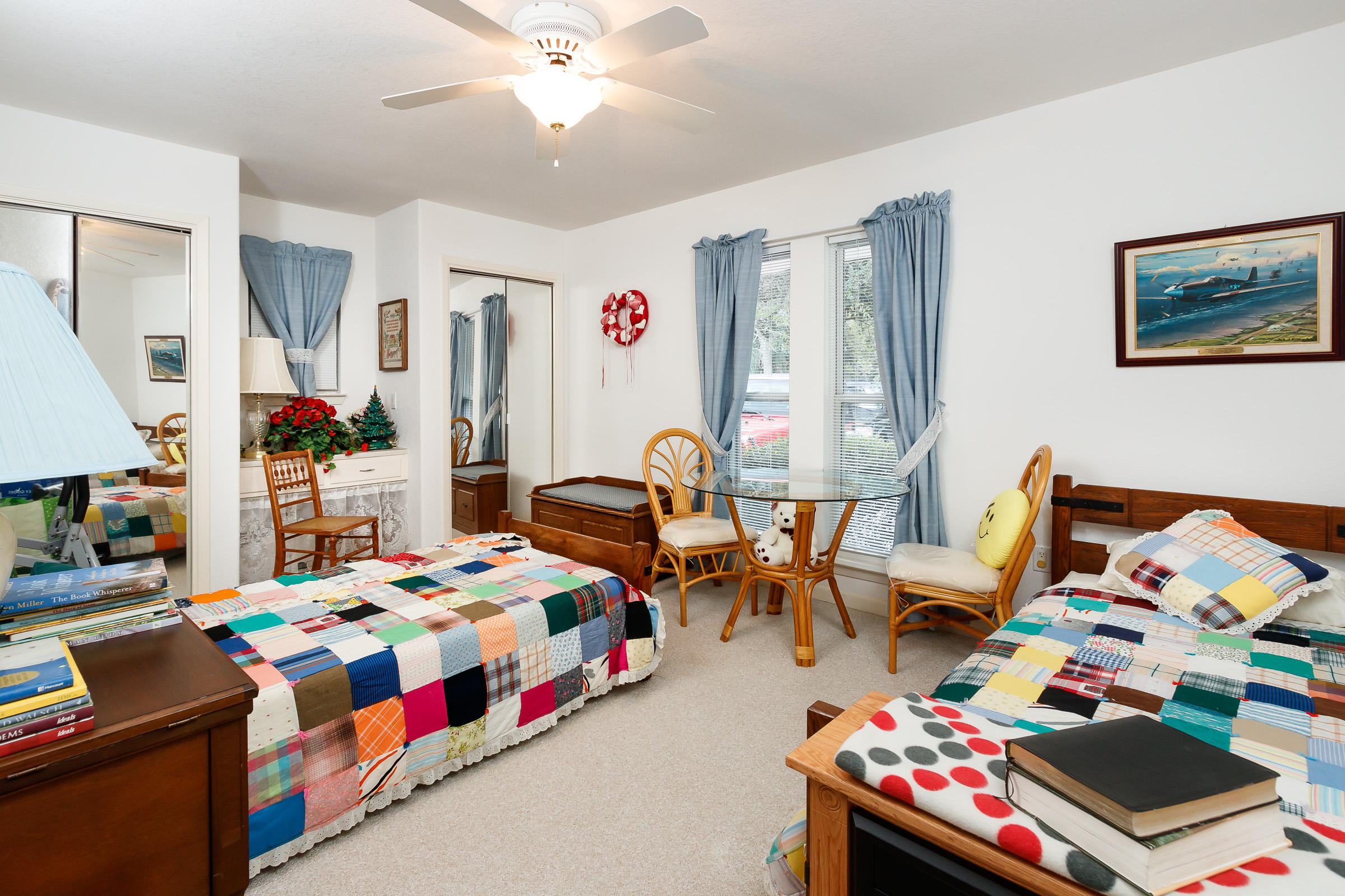 ELLIOTTS POINT - Residential