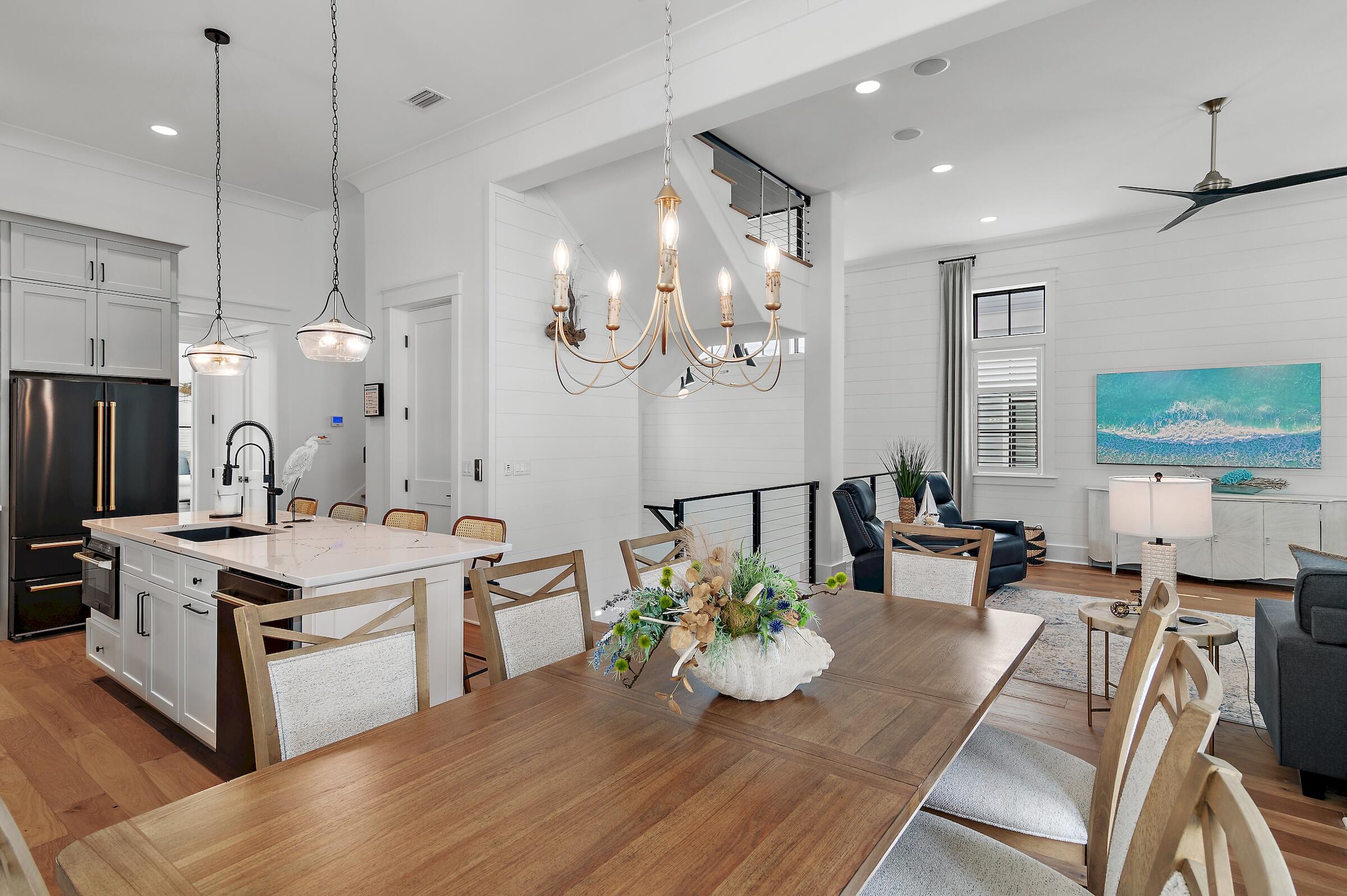 Grande Pointe - Residential