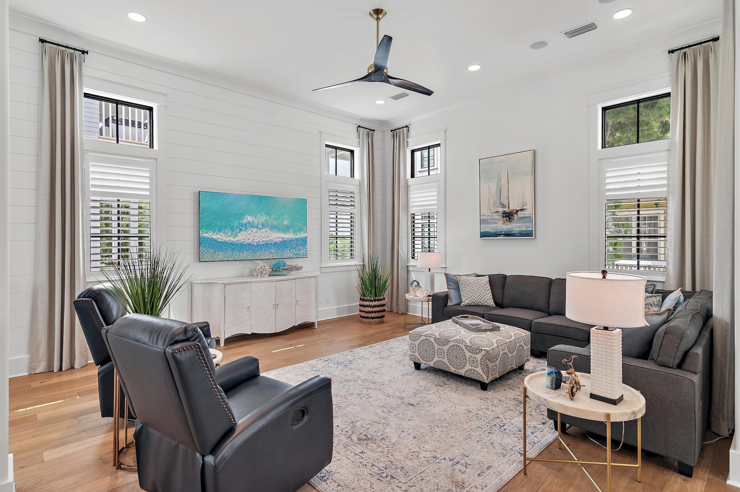 Grande Pointe - Residential