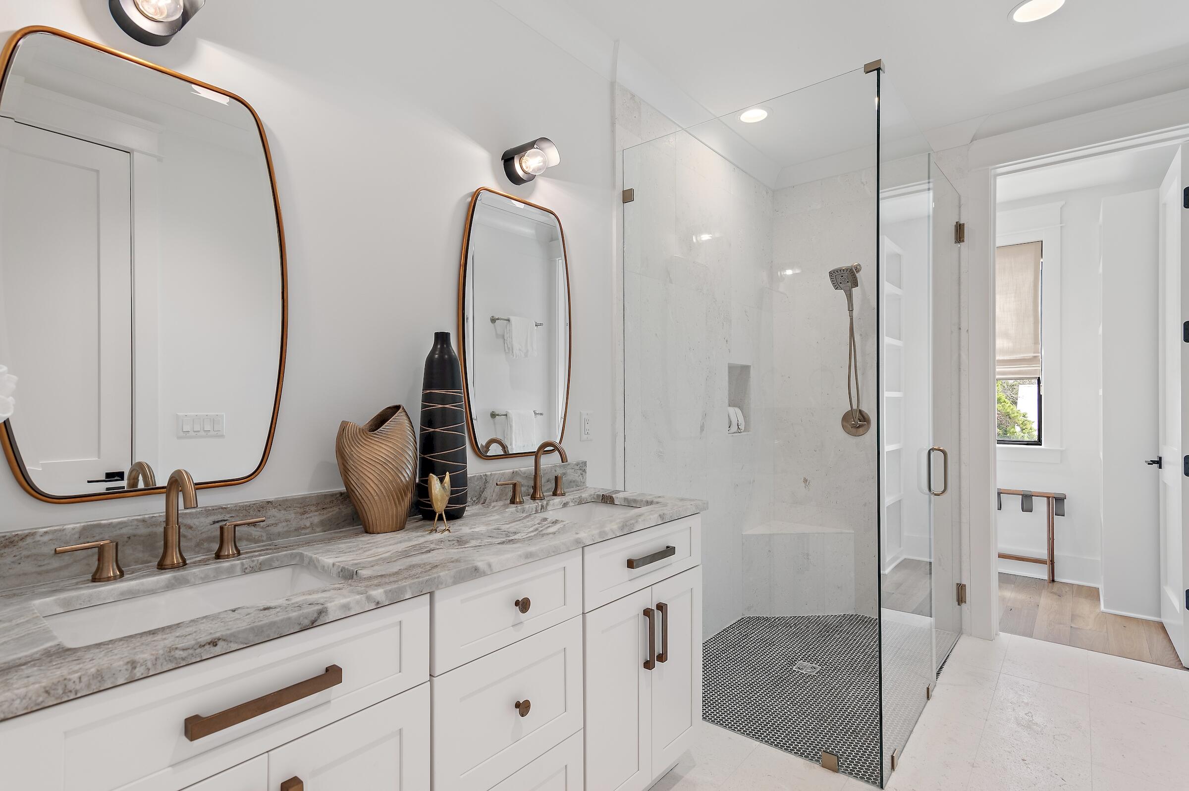 Grande Pointe - Residential