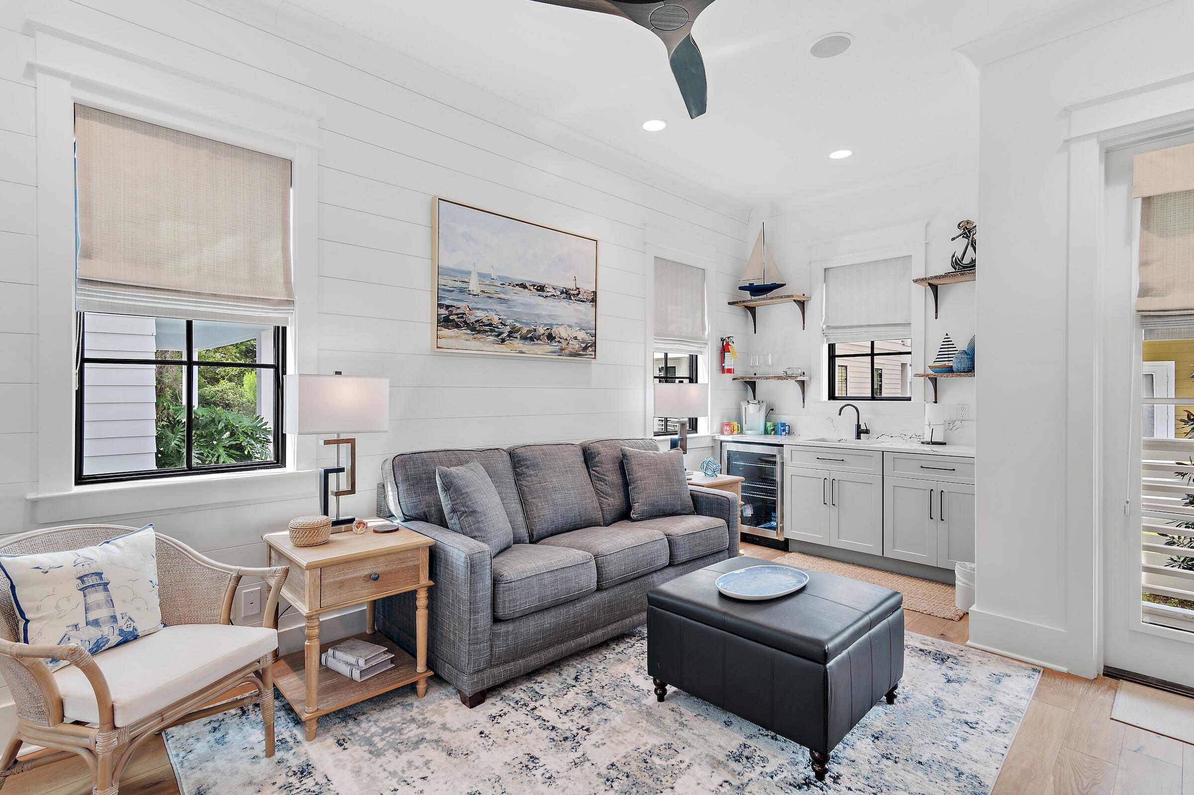 Grande Pointe - Residential