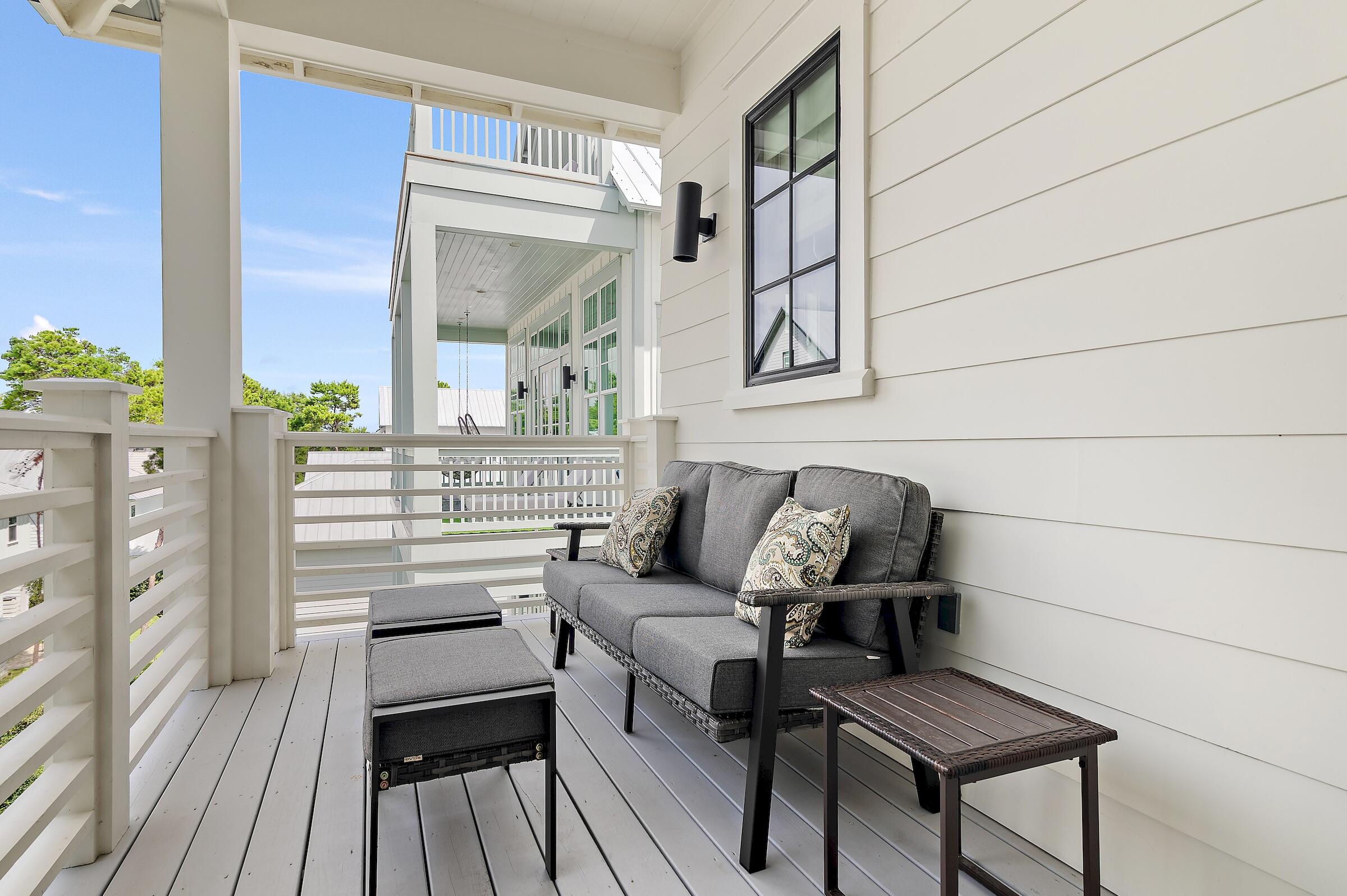 Grande Pointe - Residential