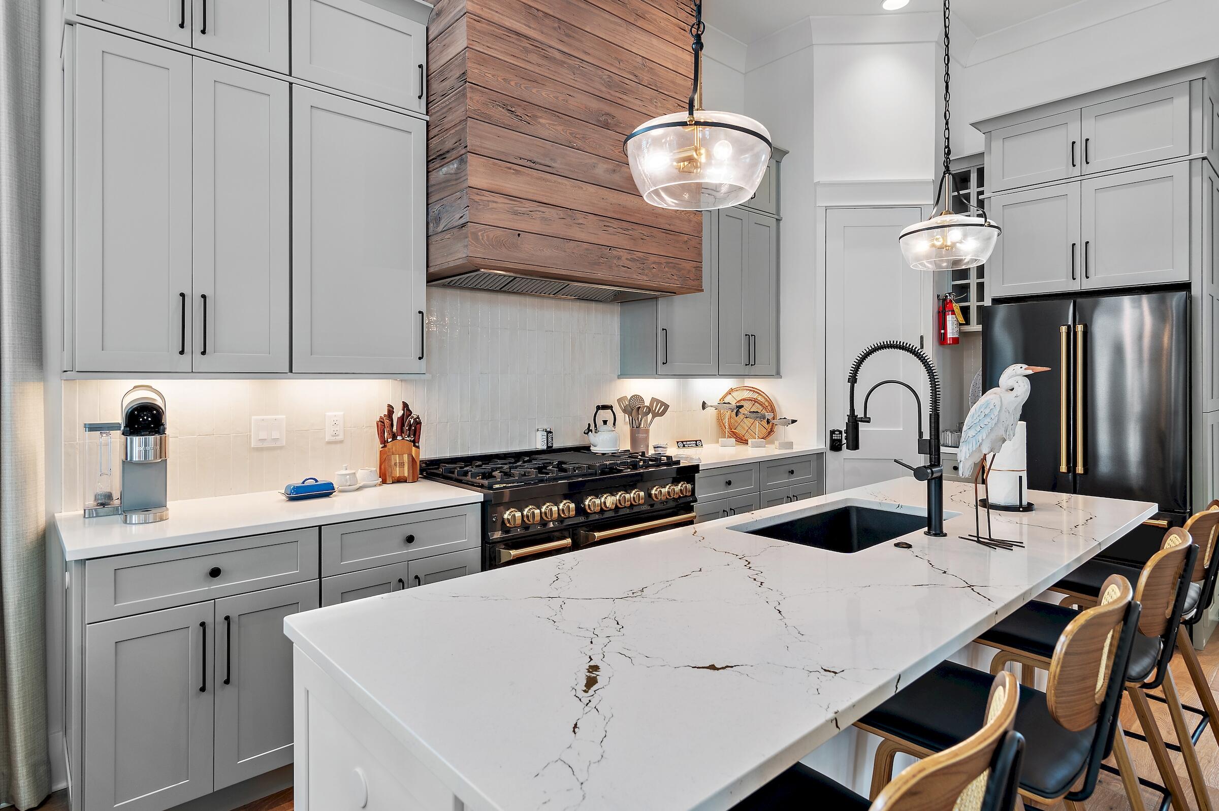 Grande Pointe - Residential