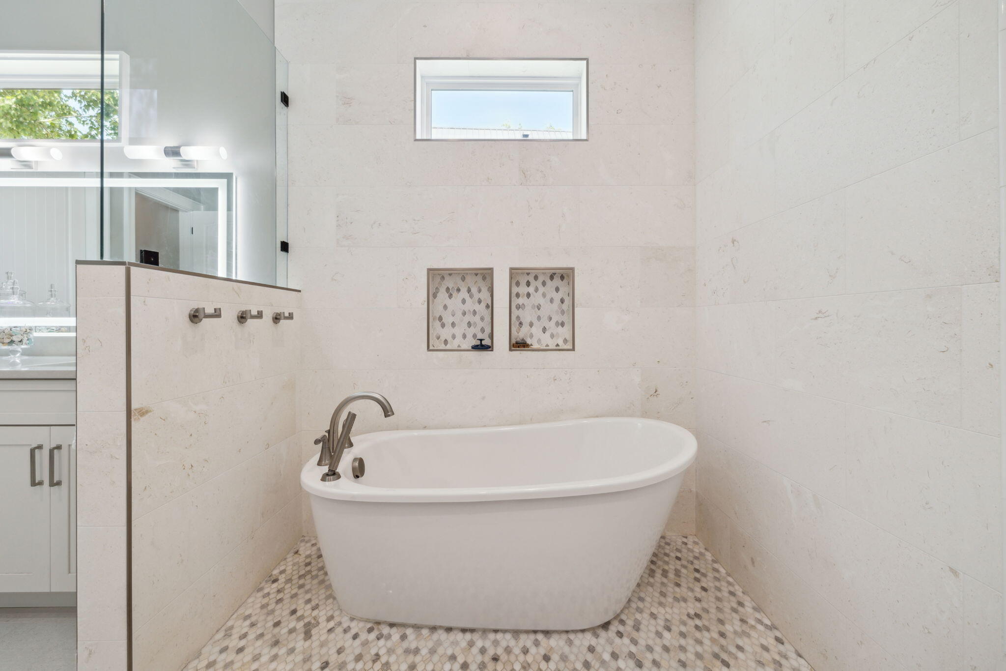 DAUGHETTES AMENDED - Residential