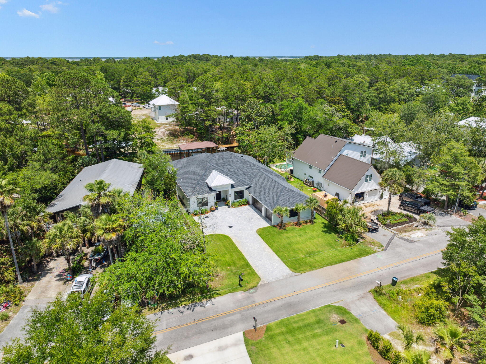 DAUGHETTES AMENDED - Residential