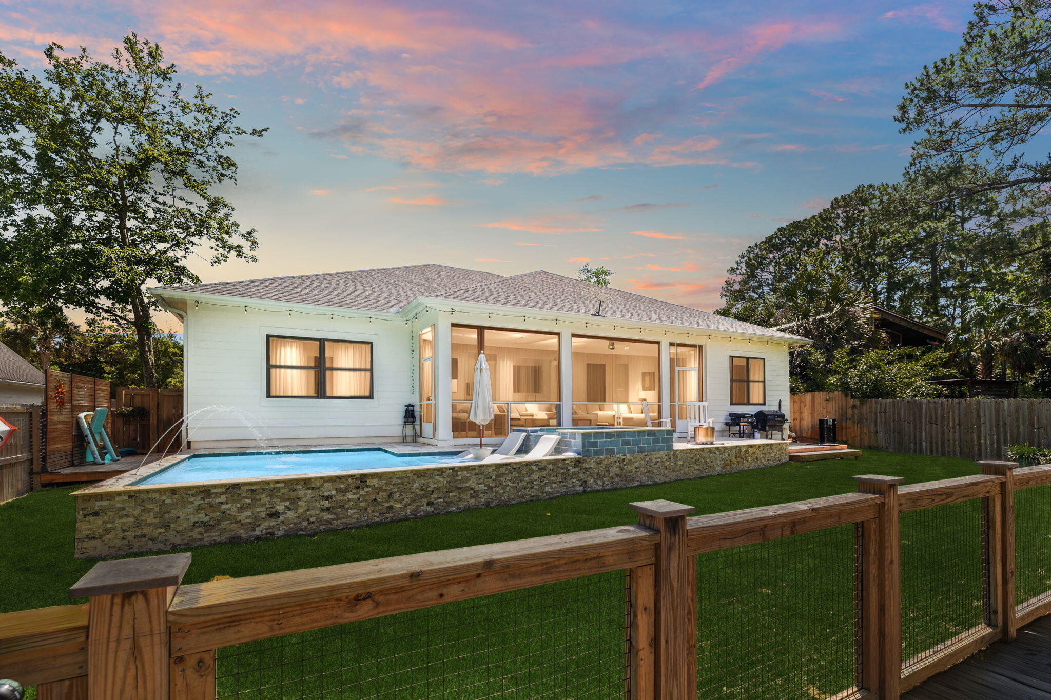 DAUGHETTES AMENDED - Residential
