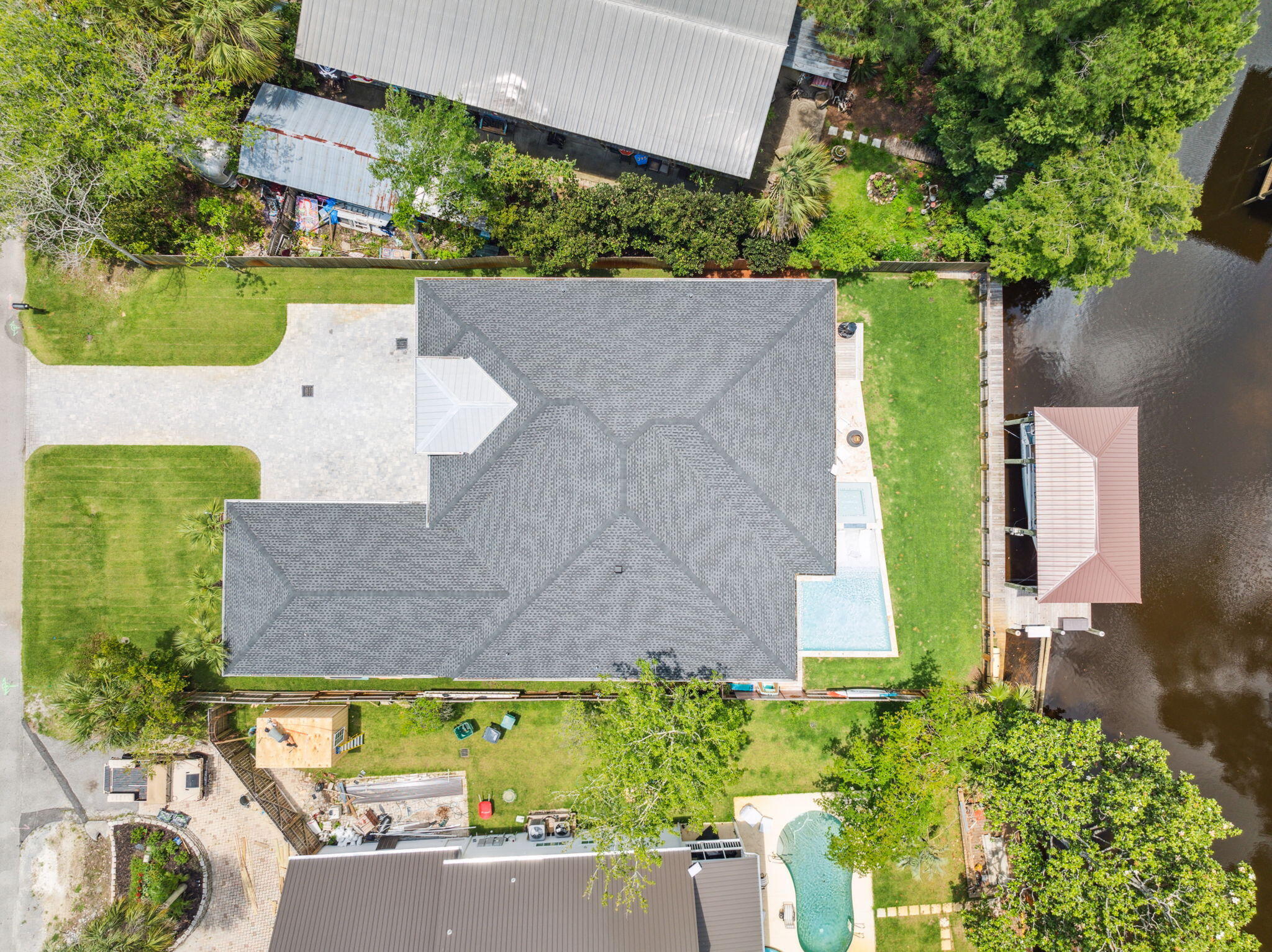 DAUGHETTES AMENDED - Residential