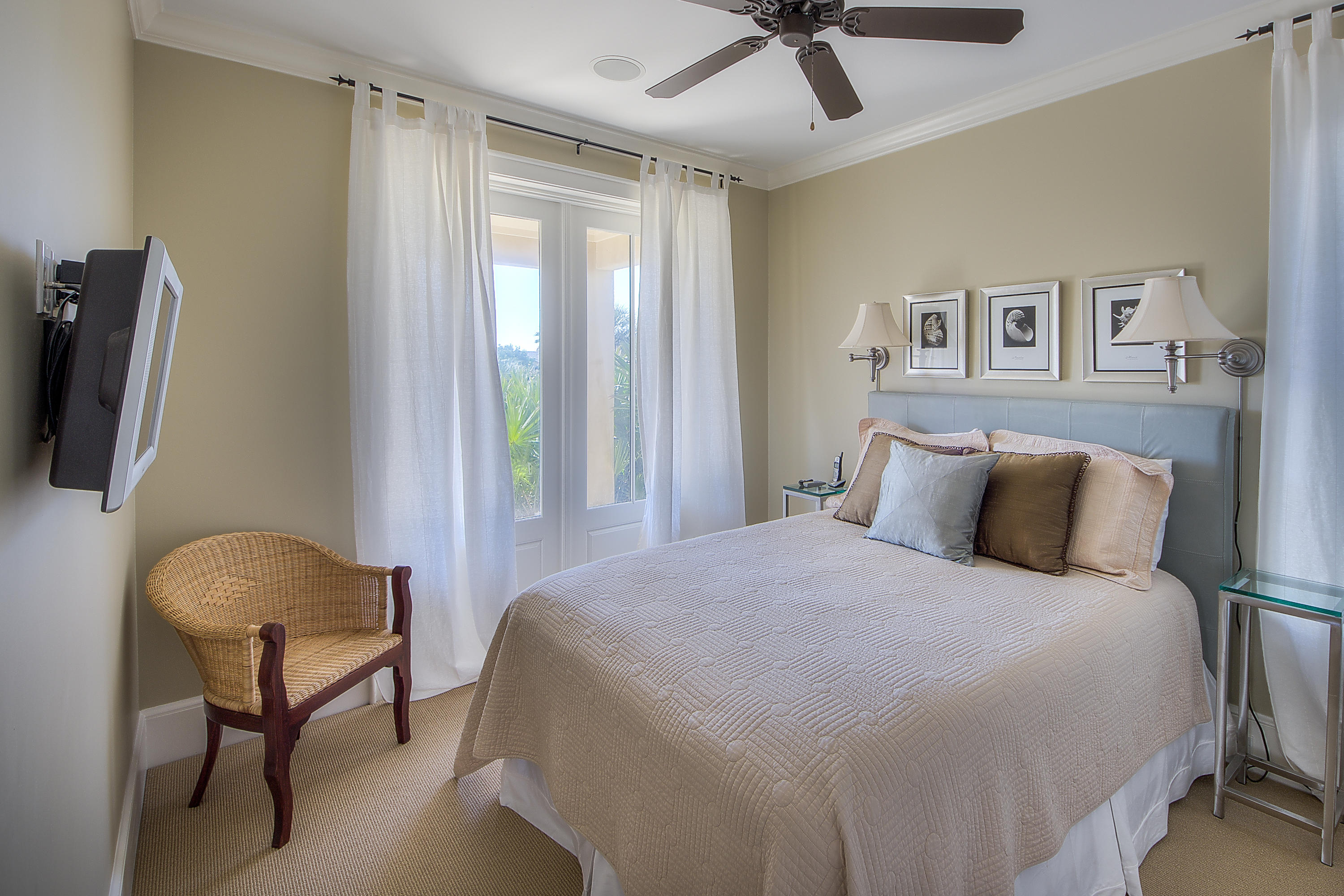 PELICAN POINTE AT CAMP CREEK - Residential