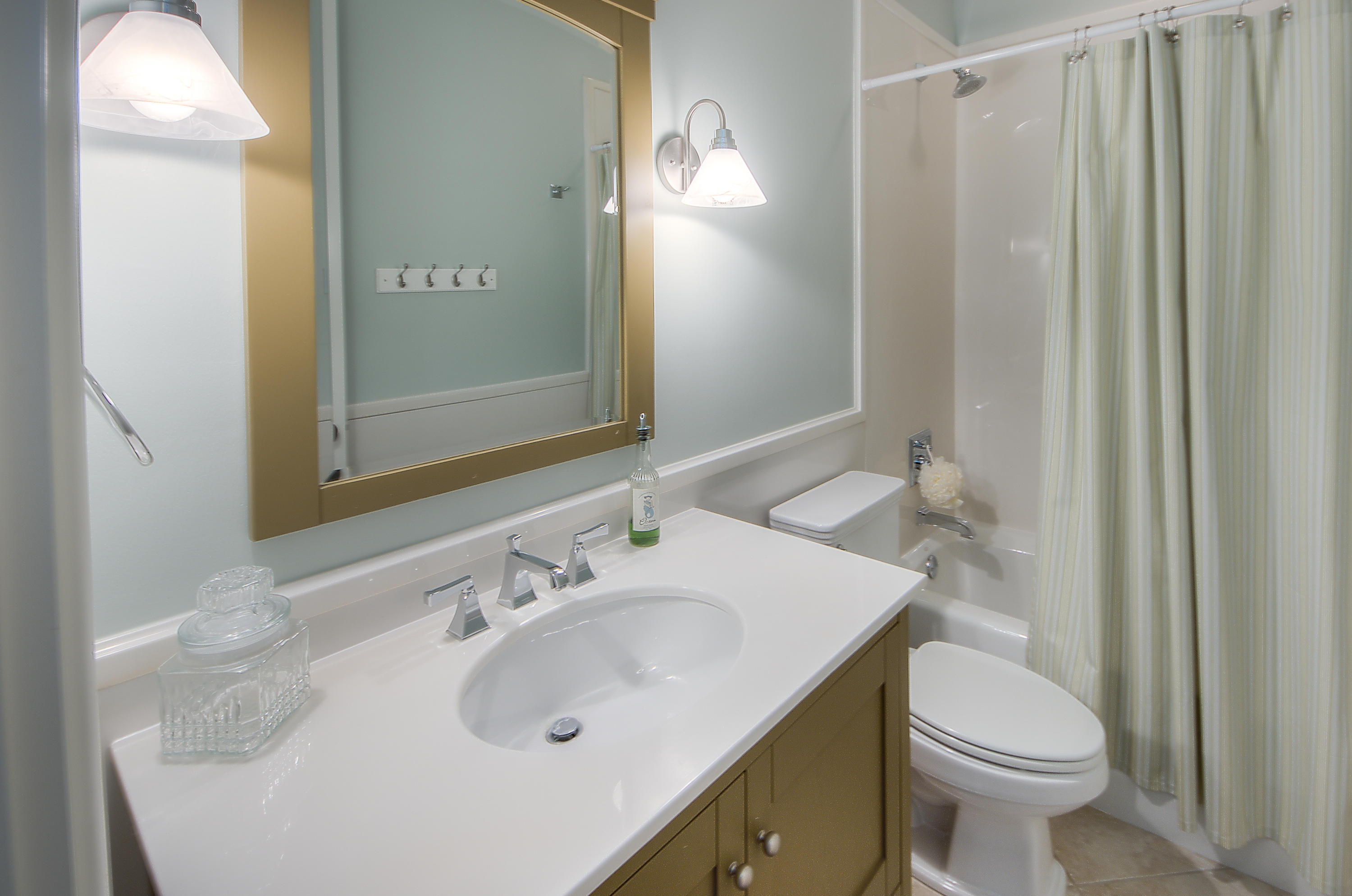 PELICAN POINTE AT CAMP CREEK - Residential