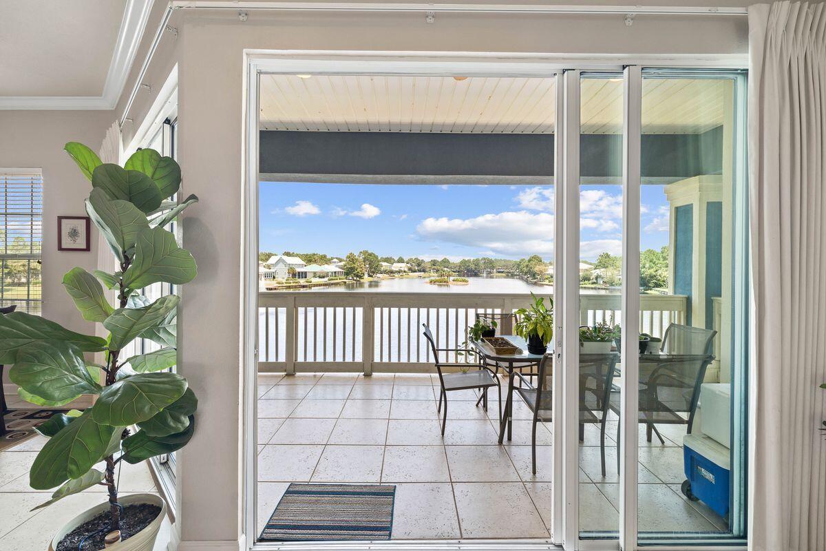 CRYSTAL COVE - Residential