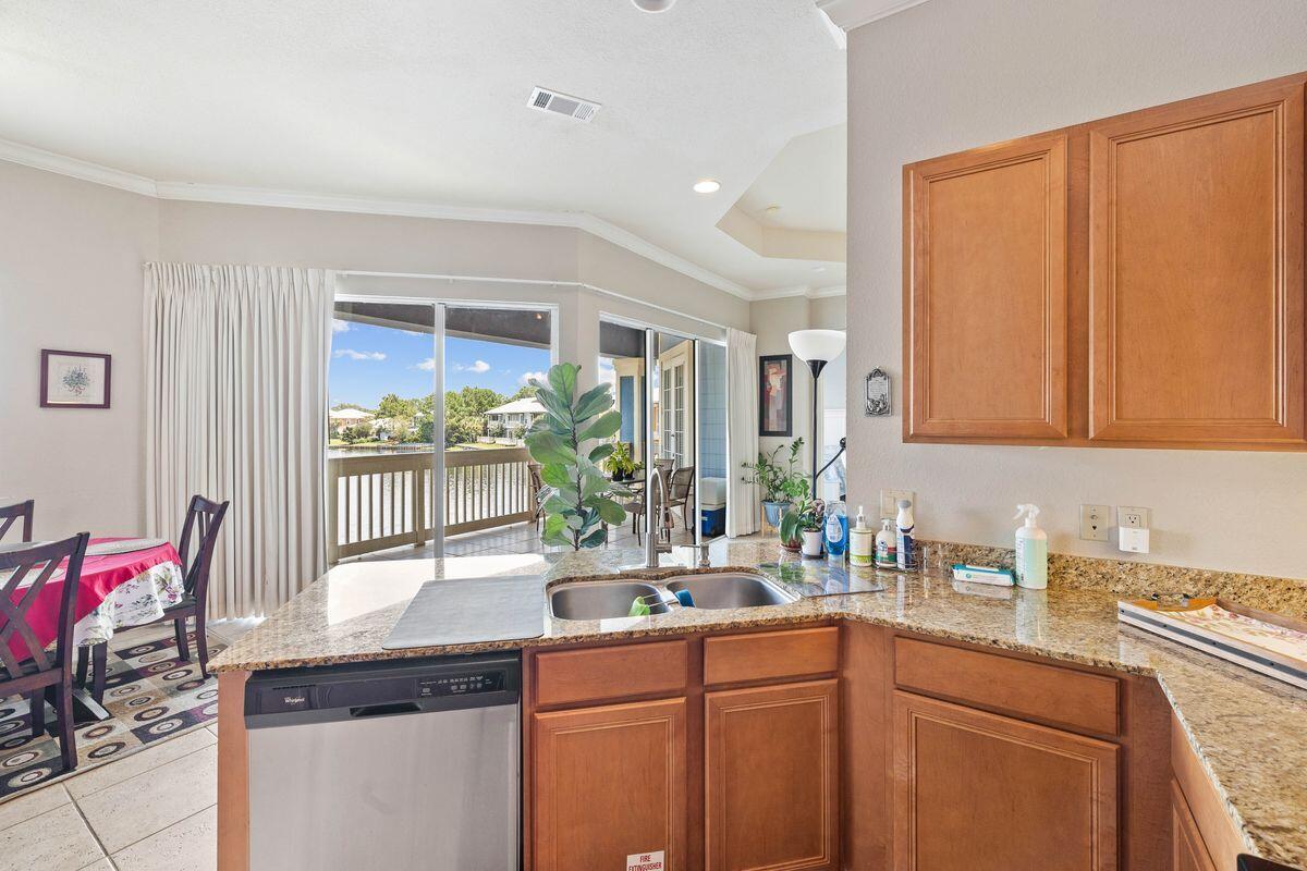 CRYSTAL COVE - Residential