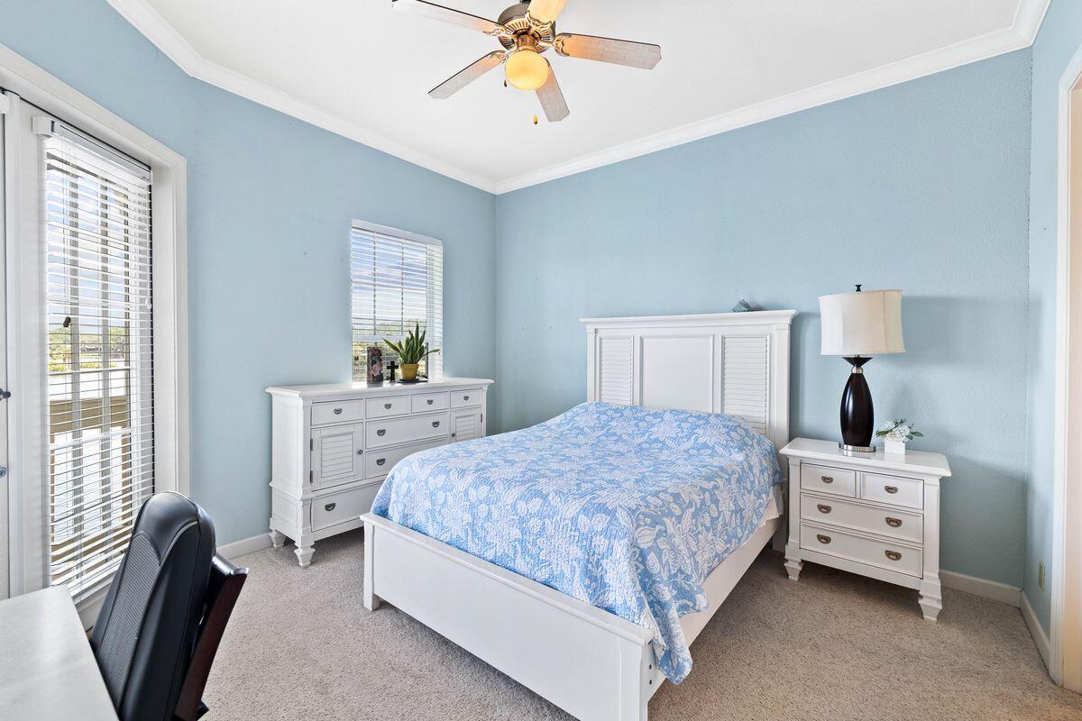 CRYSTAL COVE - Residential