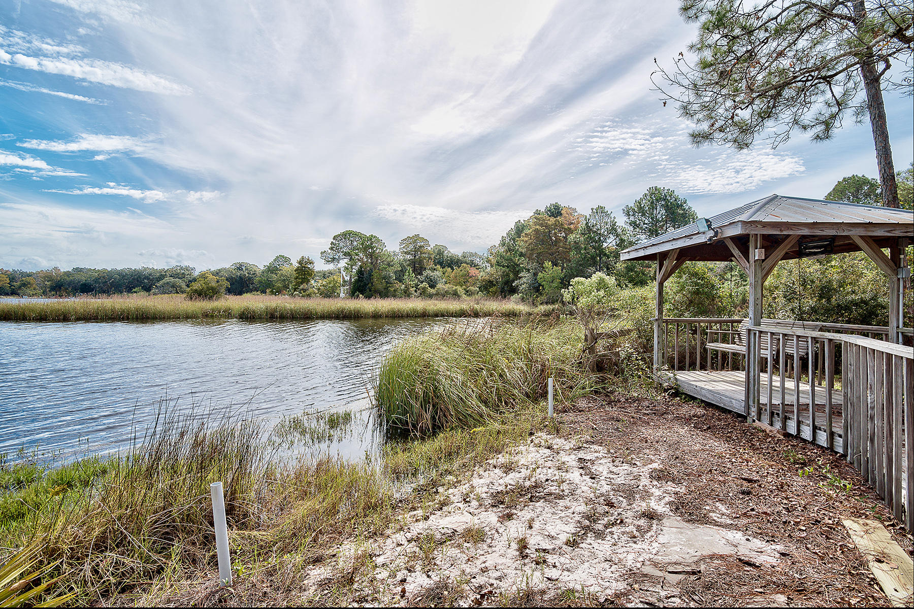 METES AND BOUNDS - Residential